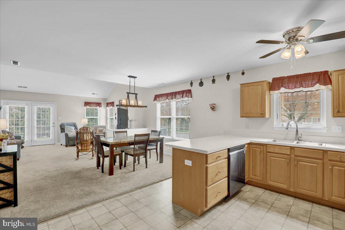 CROSSINGS - Residential