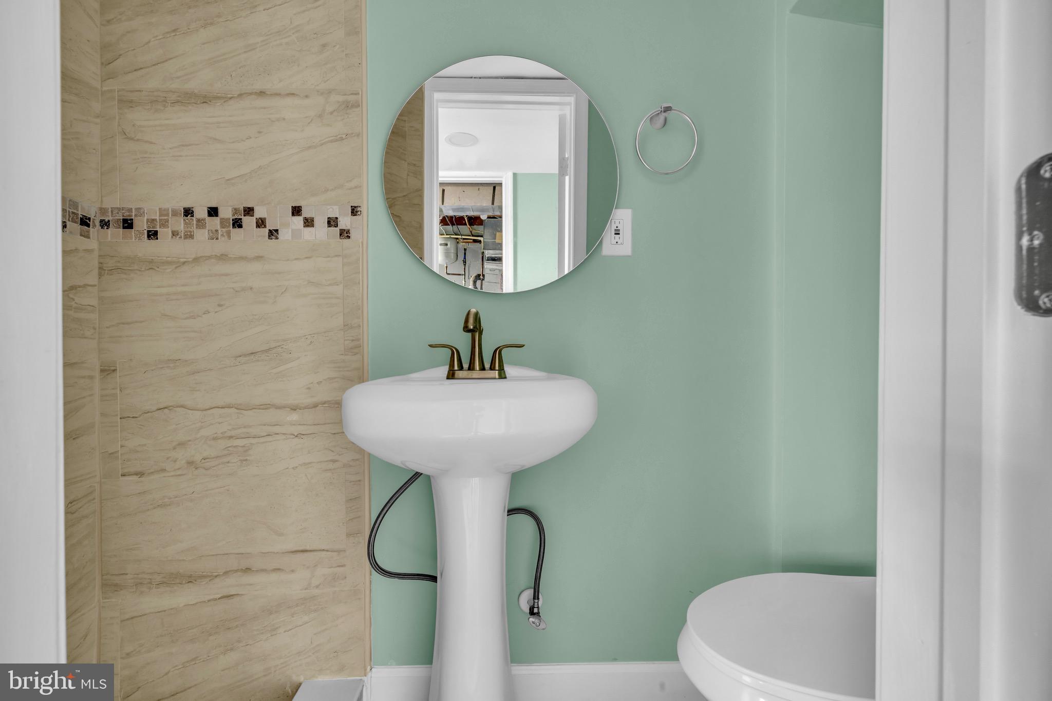 CAMERON VILLAGE - Residential