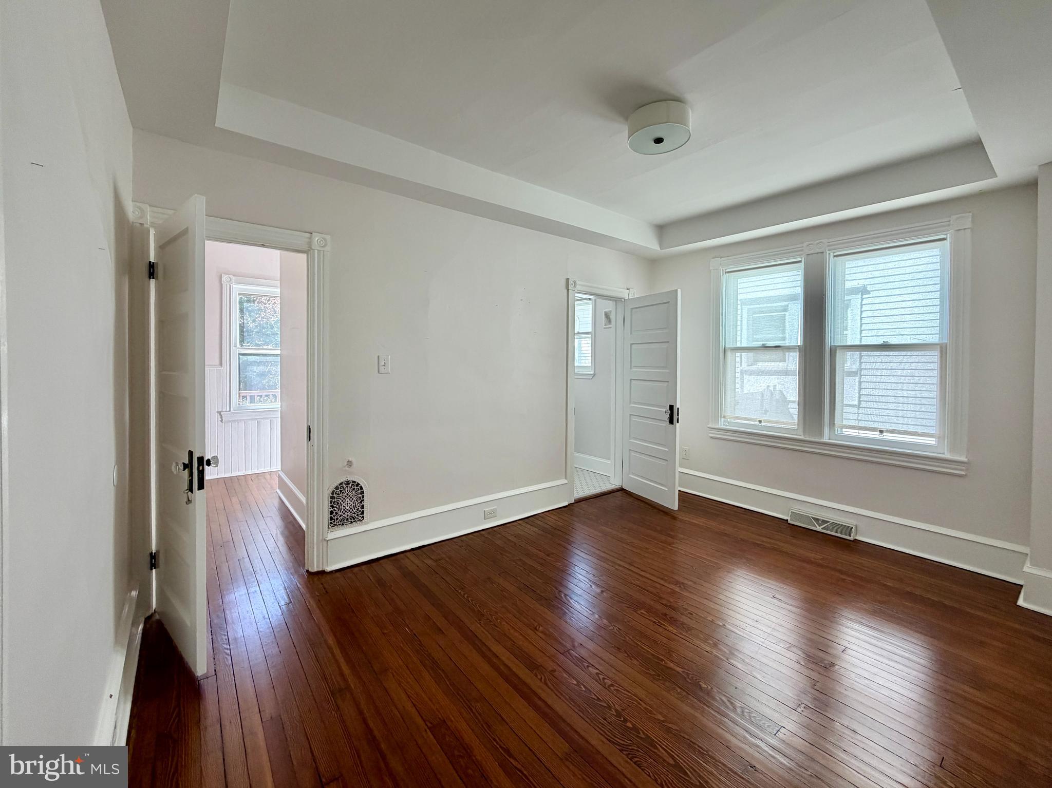 38 WALNUT STREET 1ST FLOOR