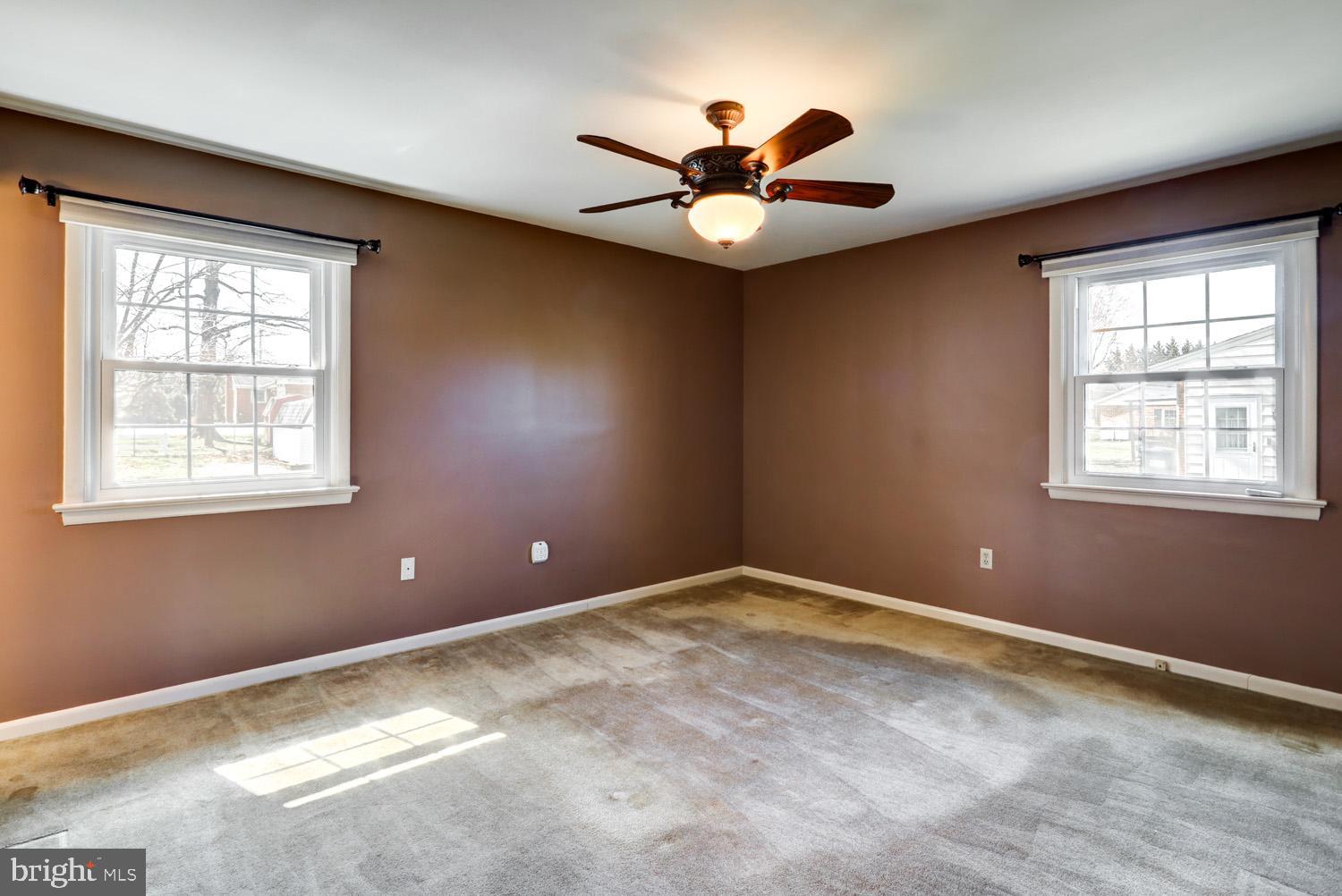 MEADOW VIEW ESTATES - Residential