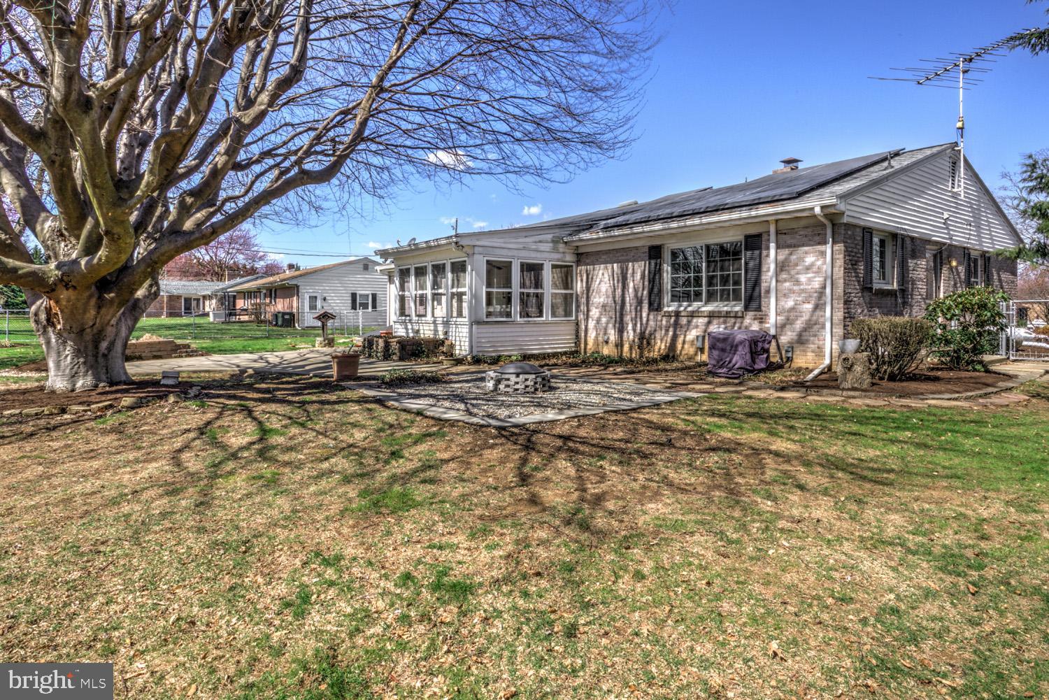 MEADOW VIEW ESTATES - Residential