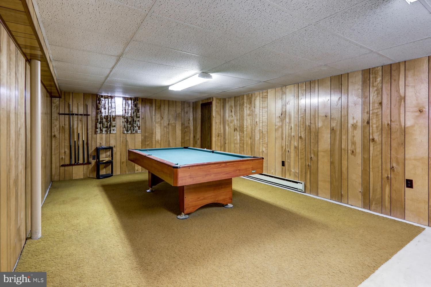 MEADOW VIEW ESTATES - Residential