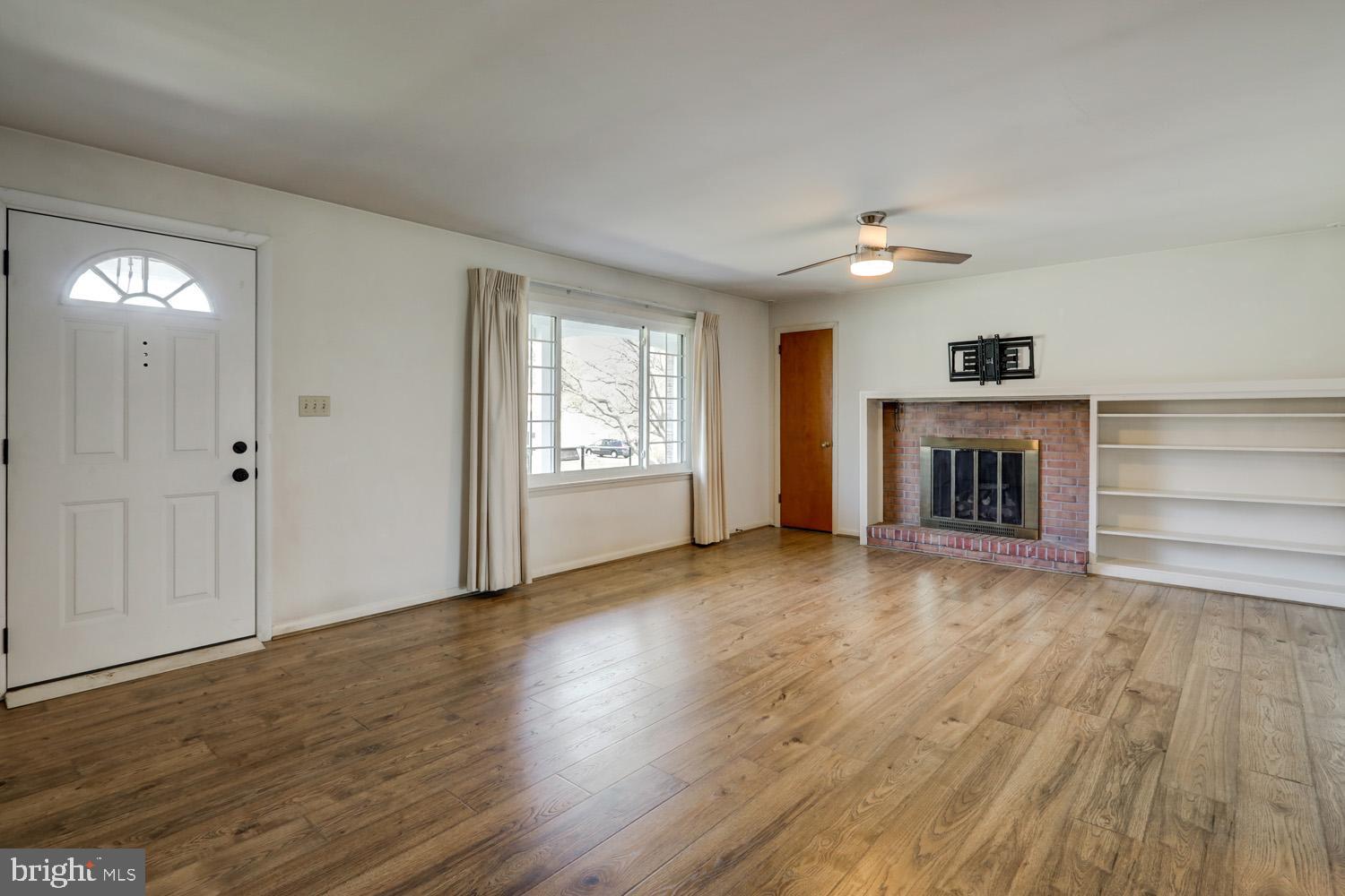 MEADOW VIEW ESTATES - Residential