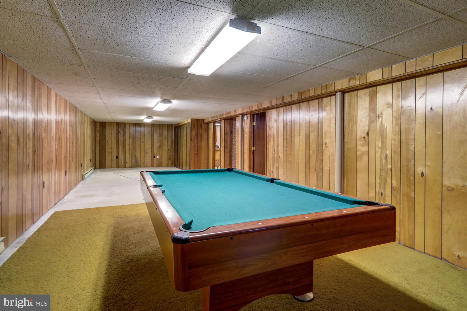 MEADOW VIEW ESTATES - Residential