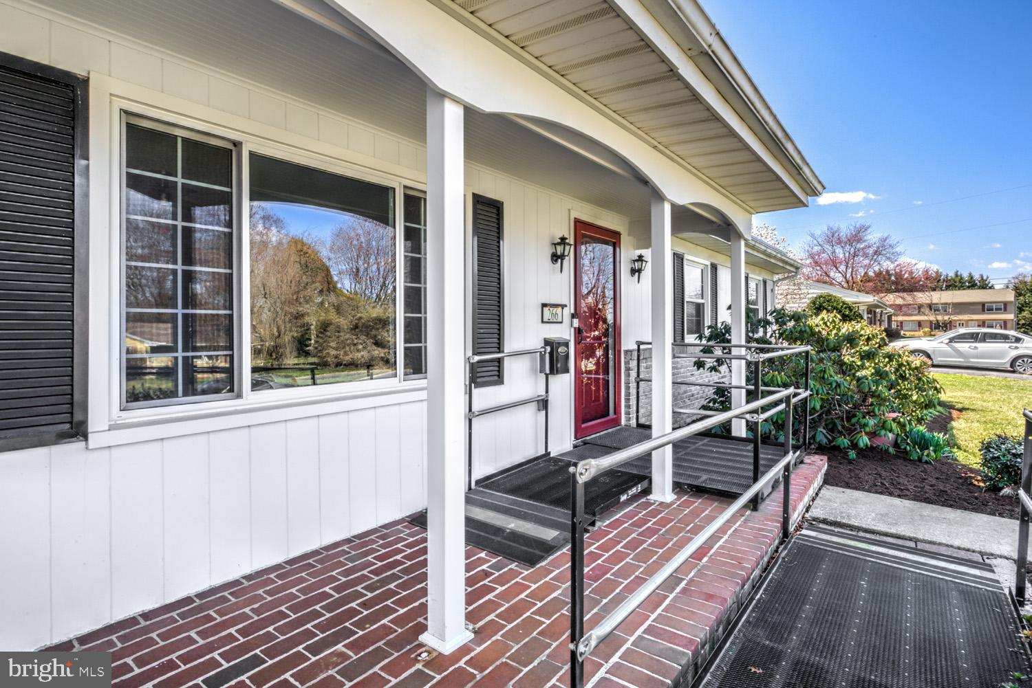 MEADOW VIEW ESTATES - Residential