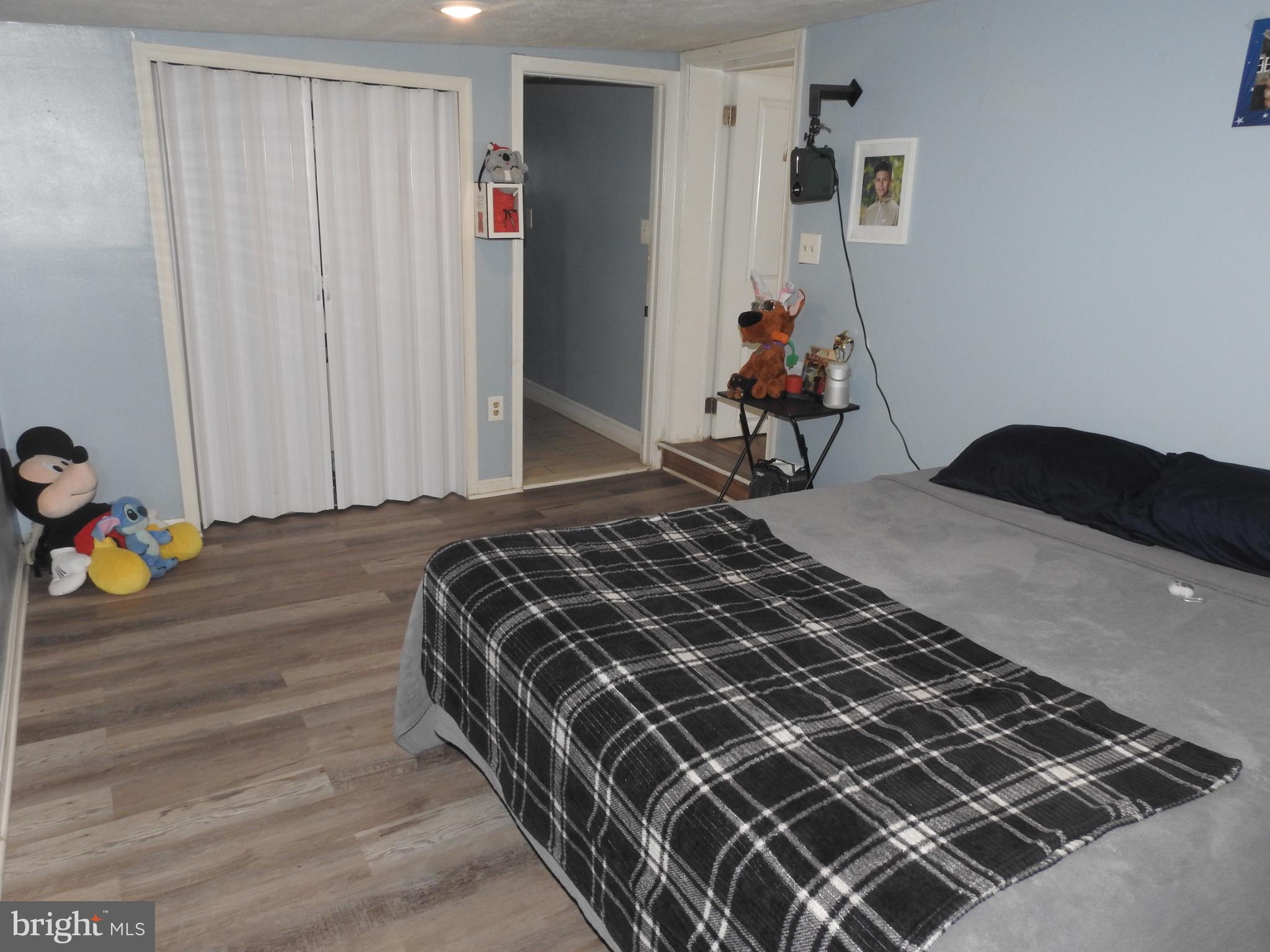 LYONS CREEK MOBILE ESTATES - Residential