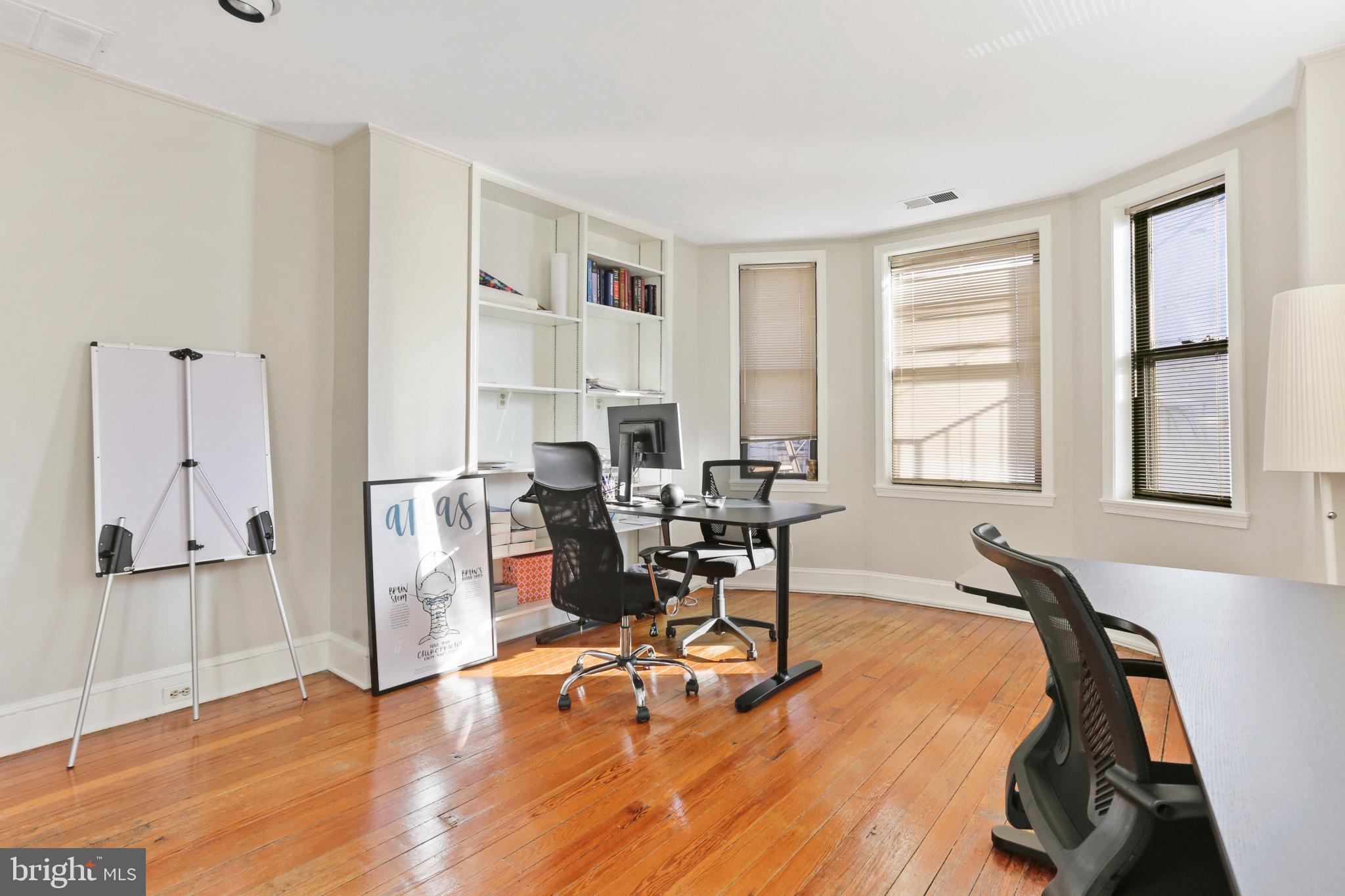 FEDERAL HILL HISTORIC DISTRICT - Residential Income