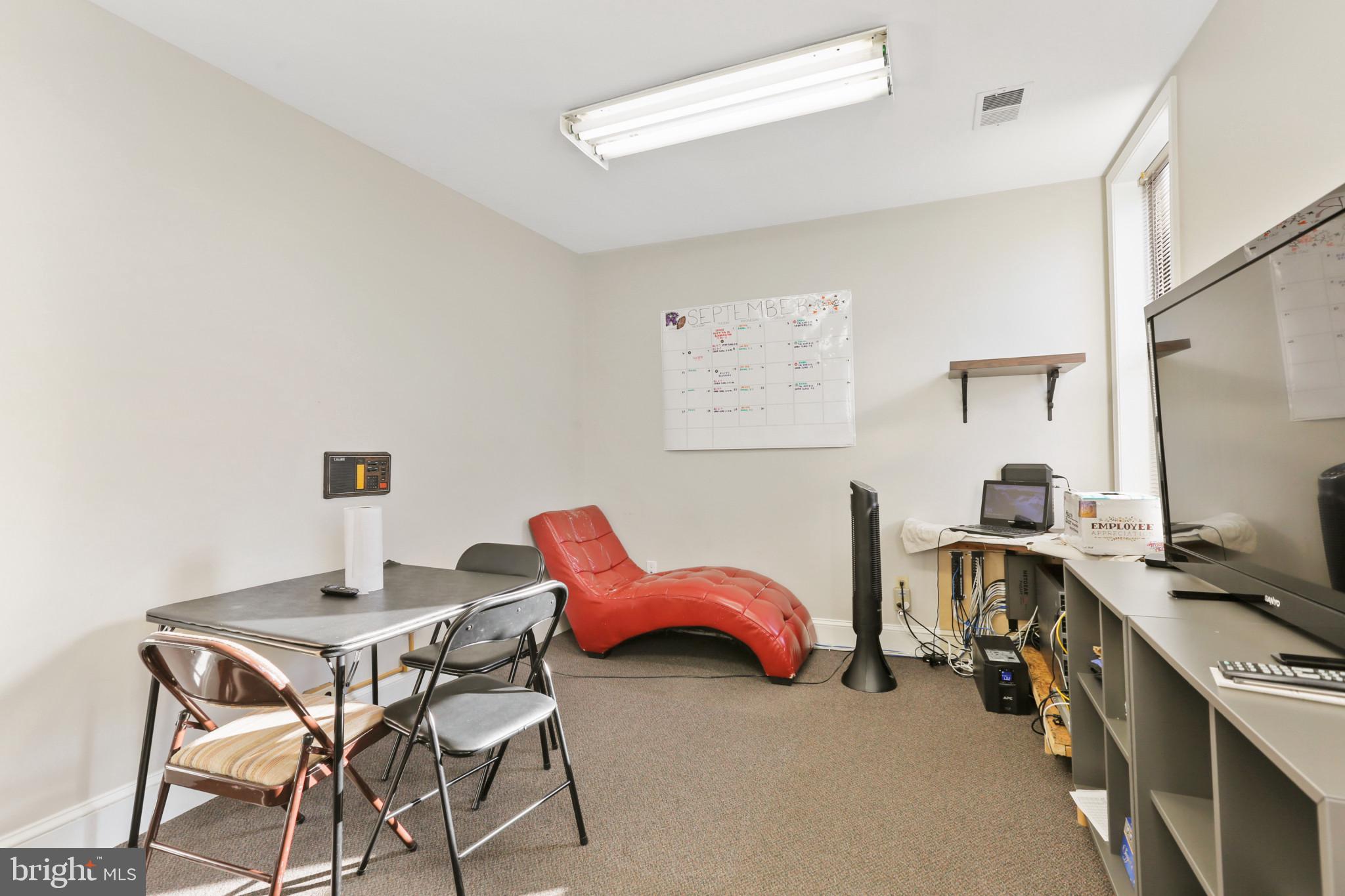 FEDERAL HILL HISTORIC DISTRICT - Residential Income