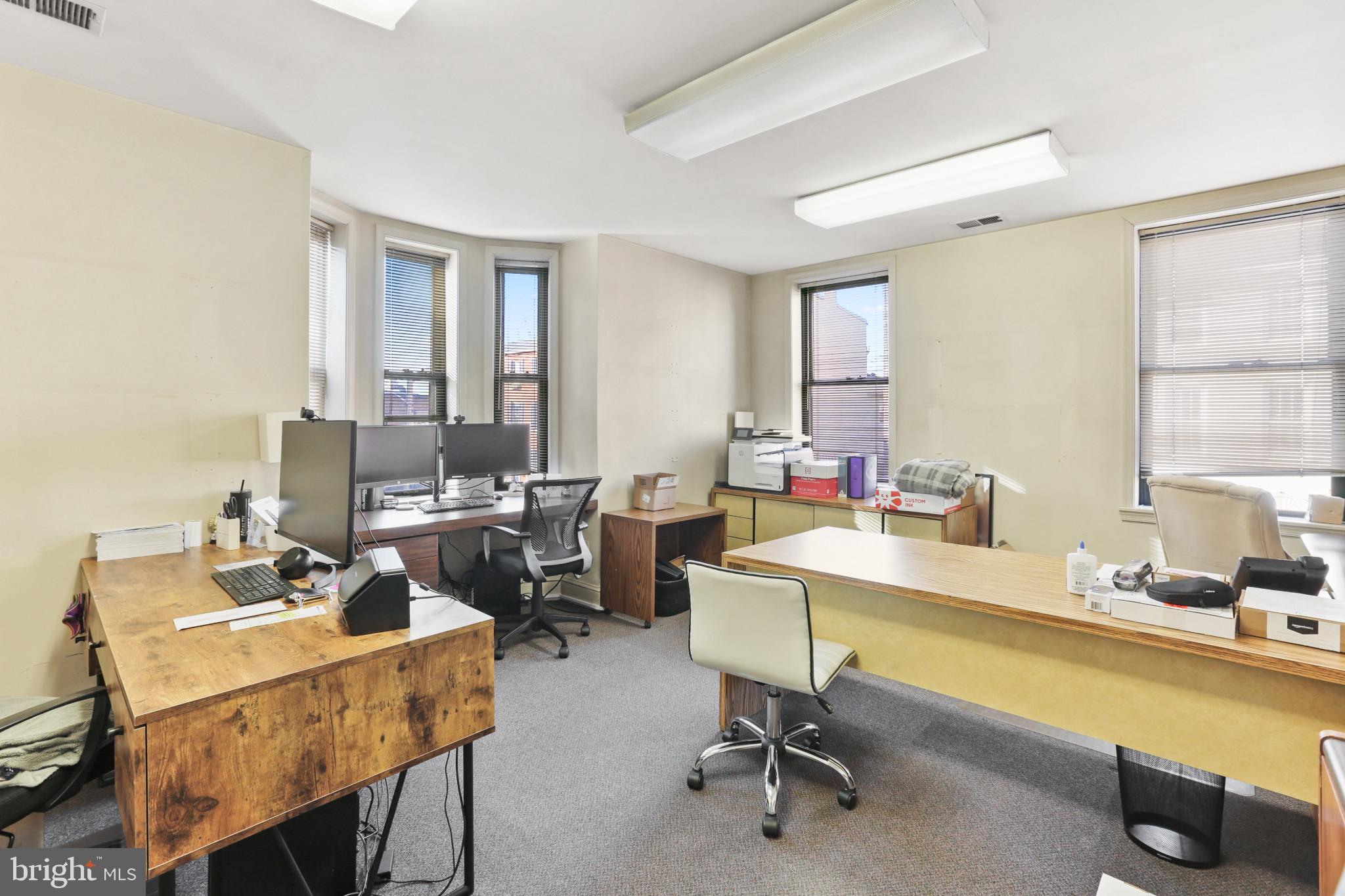 FEDERAL HILL HISTORIC DISTRICT - Residential Income