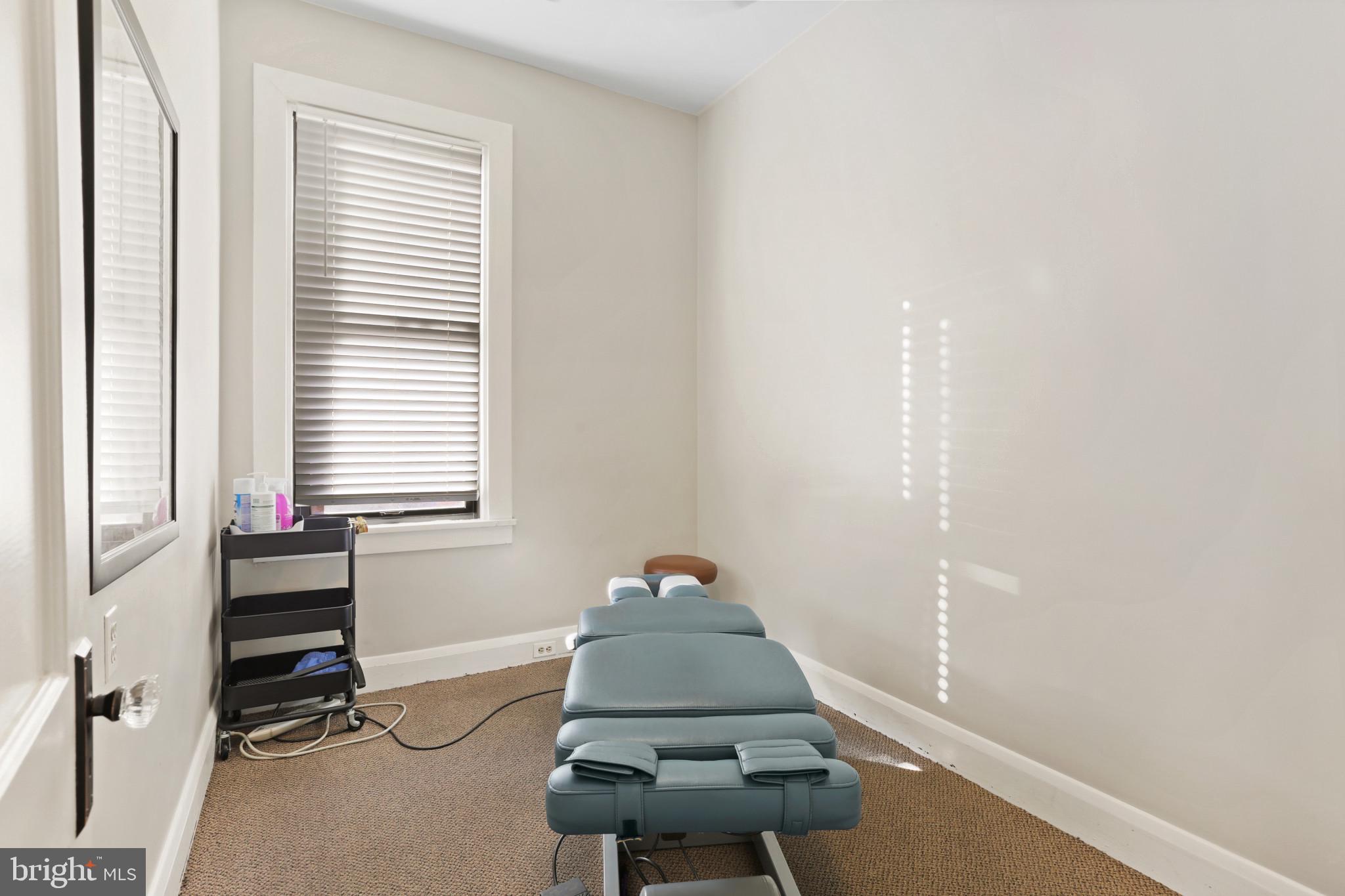 FEDERAL HILL HISTORIC DISTRICT - Residential Income