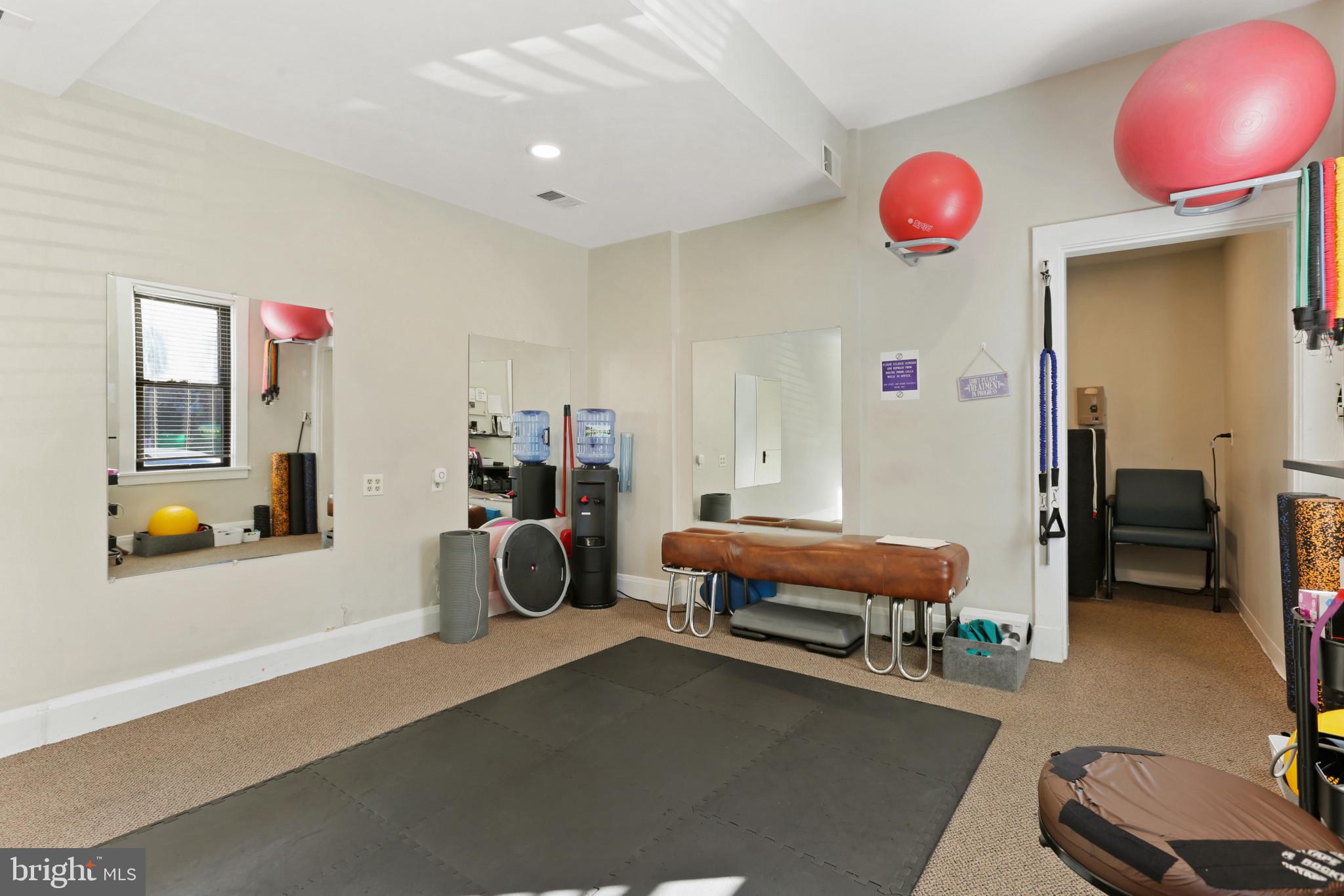 FEDERAL HILL HISTORIC DISTRICT - Residential Income