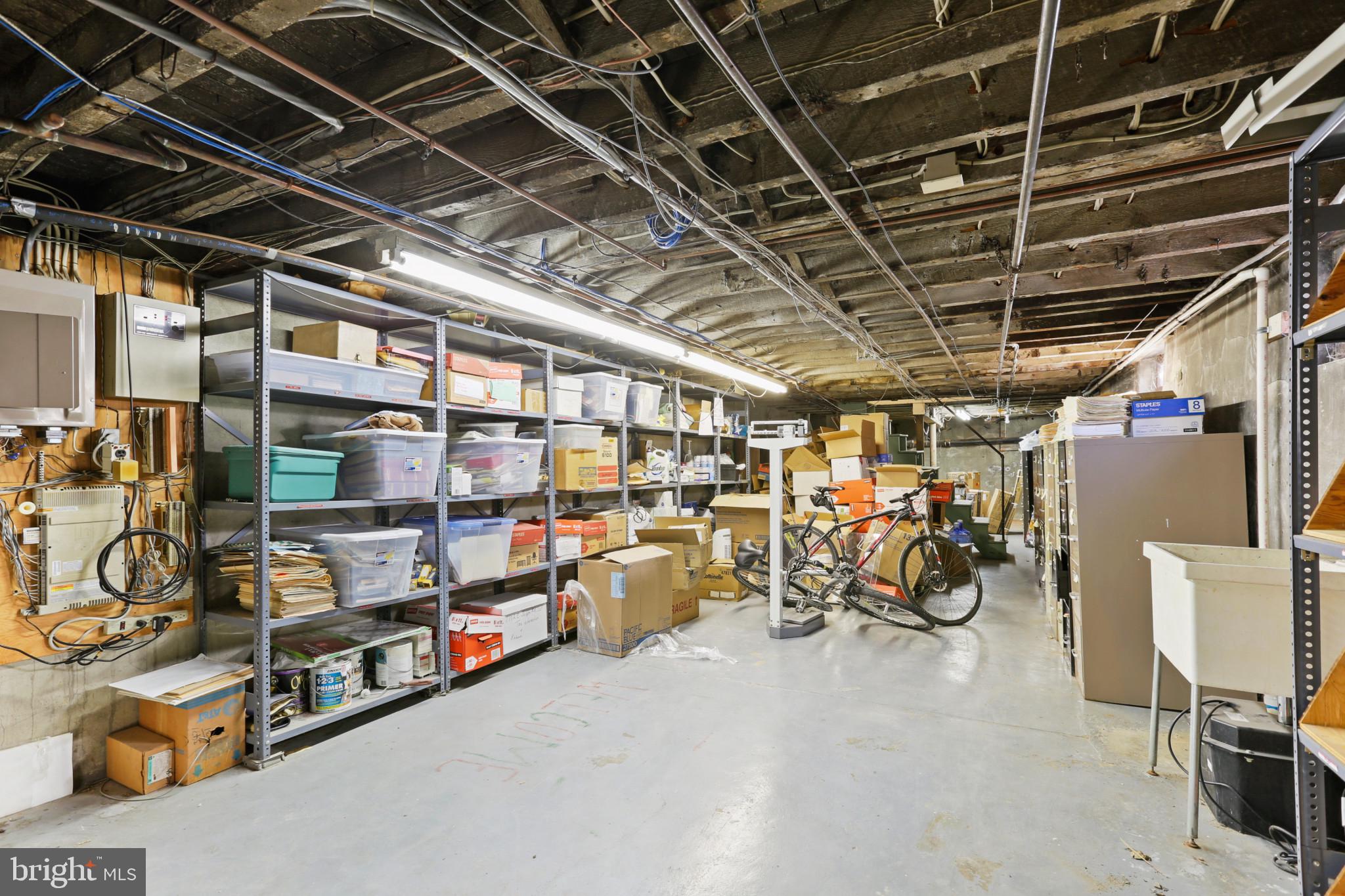 FEDERAL HILL HISTORIC DISTRICT - Residential Income