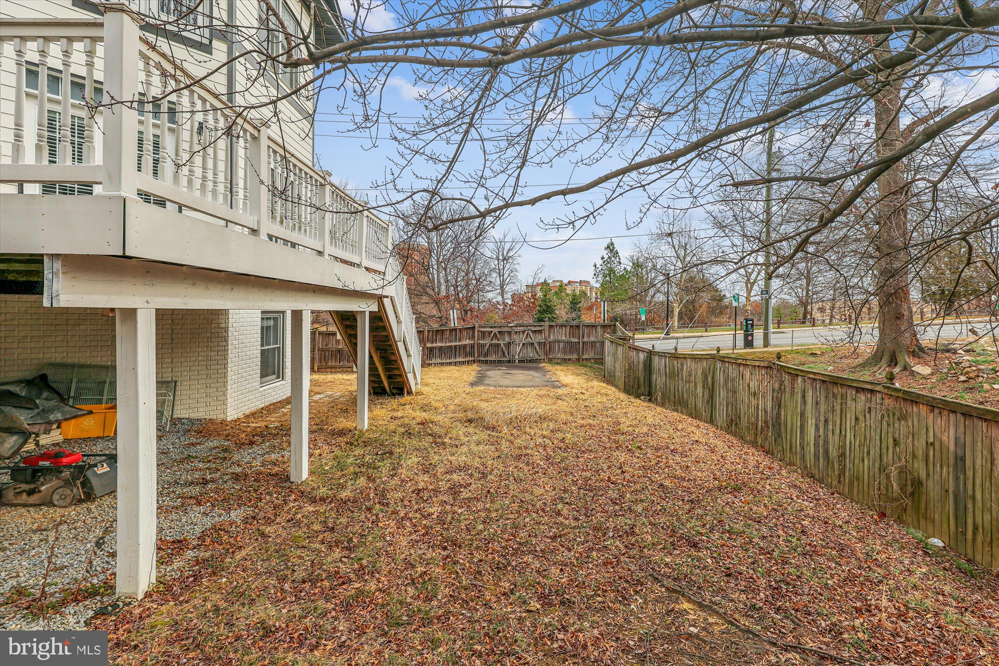 CLARENDON - Residential