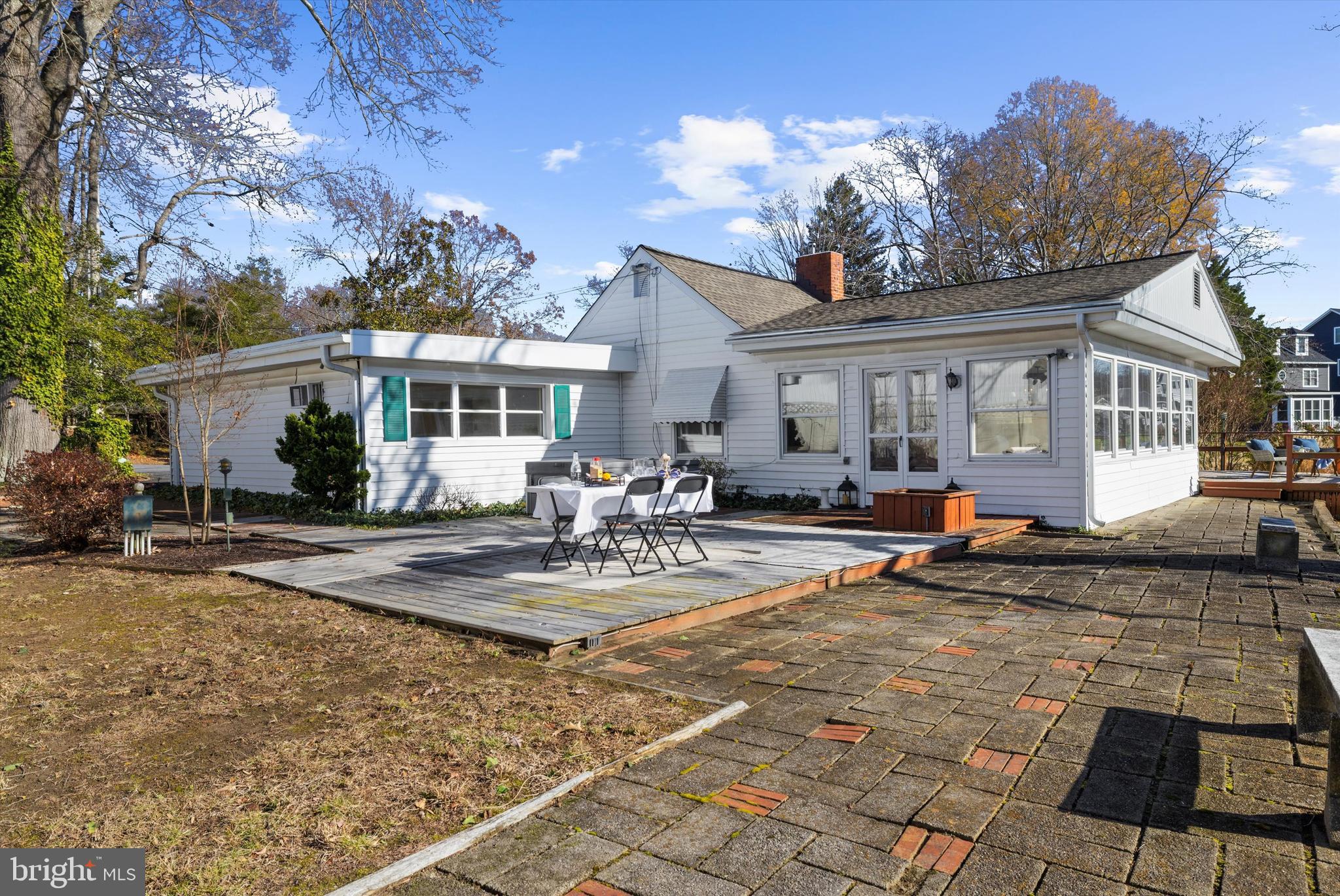 LOCH HAVEN - Residential