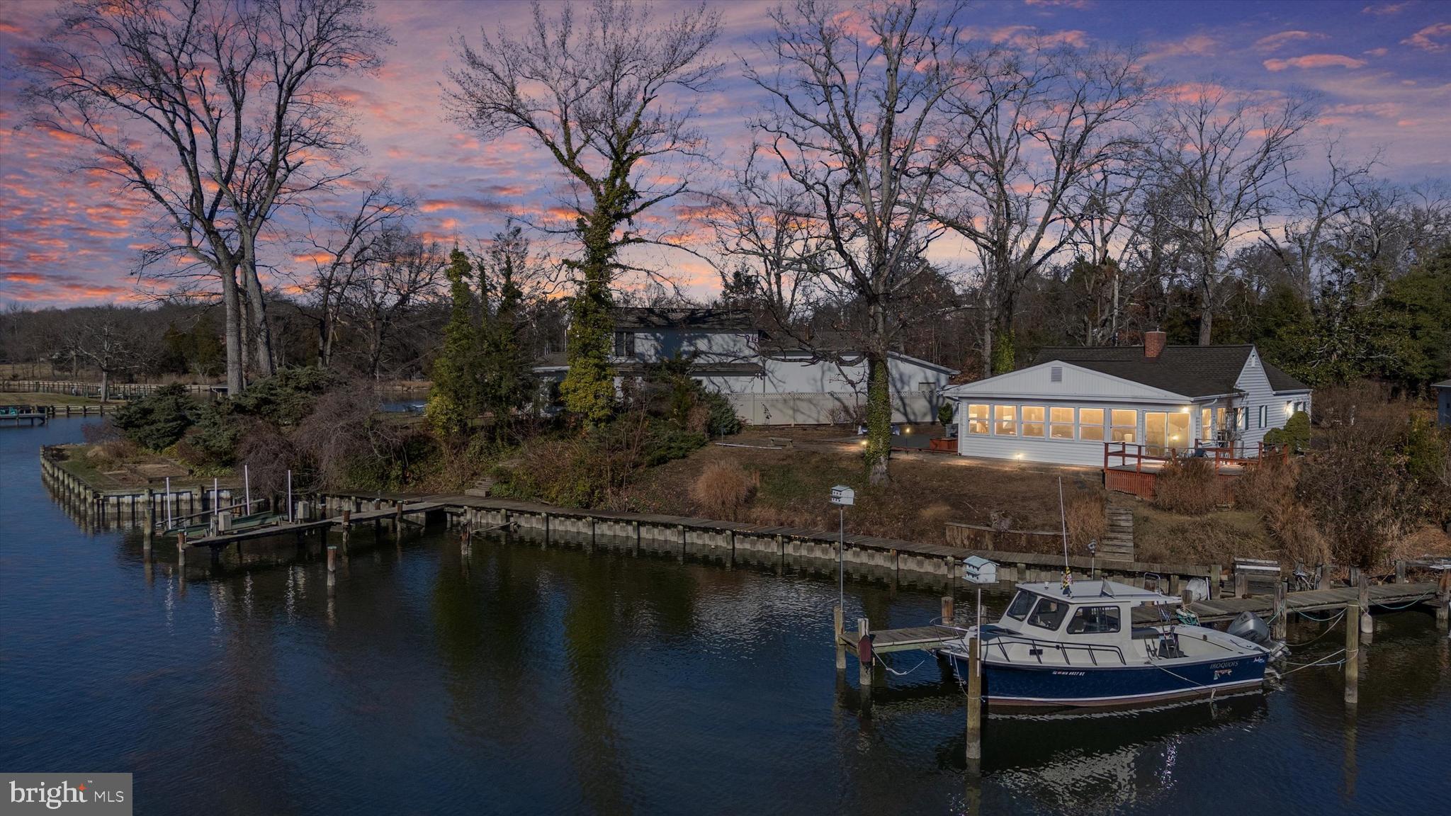 LOCH HAVEN - Residential