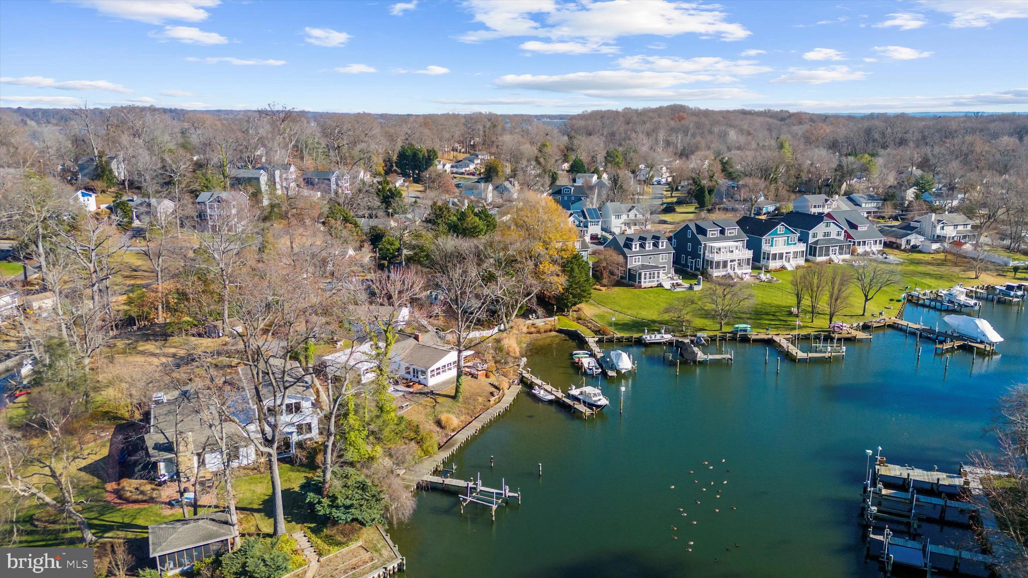 LOCH HAVEN - Residential