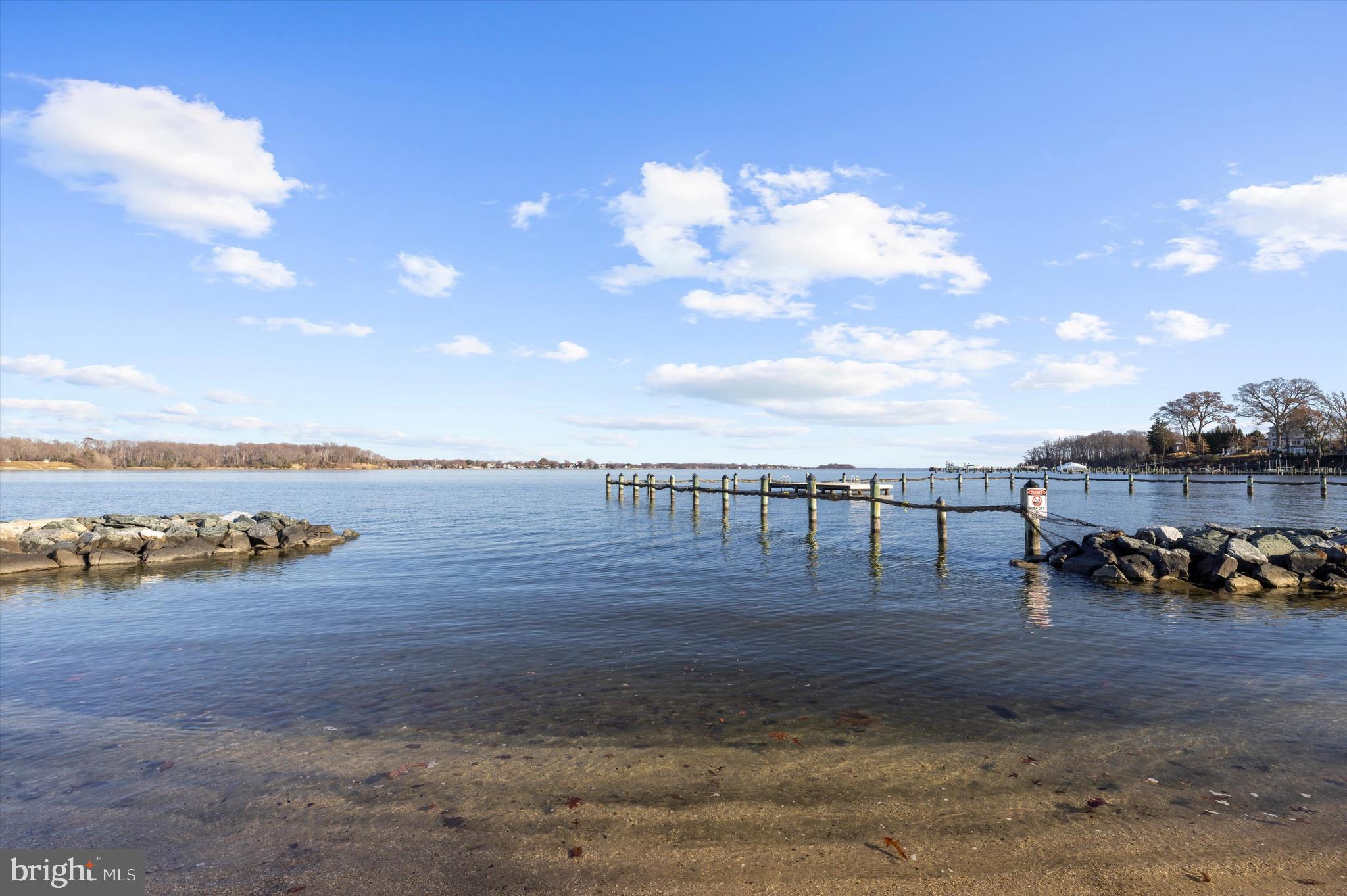 LOCH HAVEN - Residential