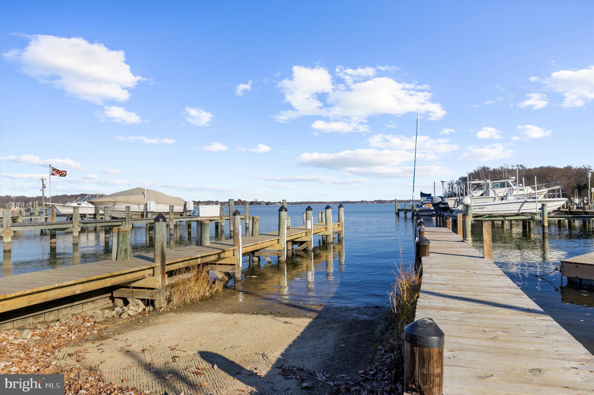 LOCH HAVEN - Residential