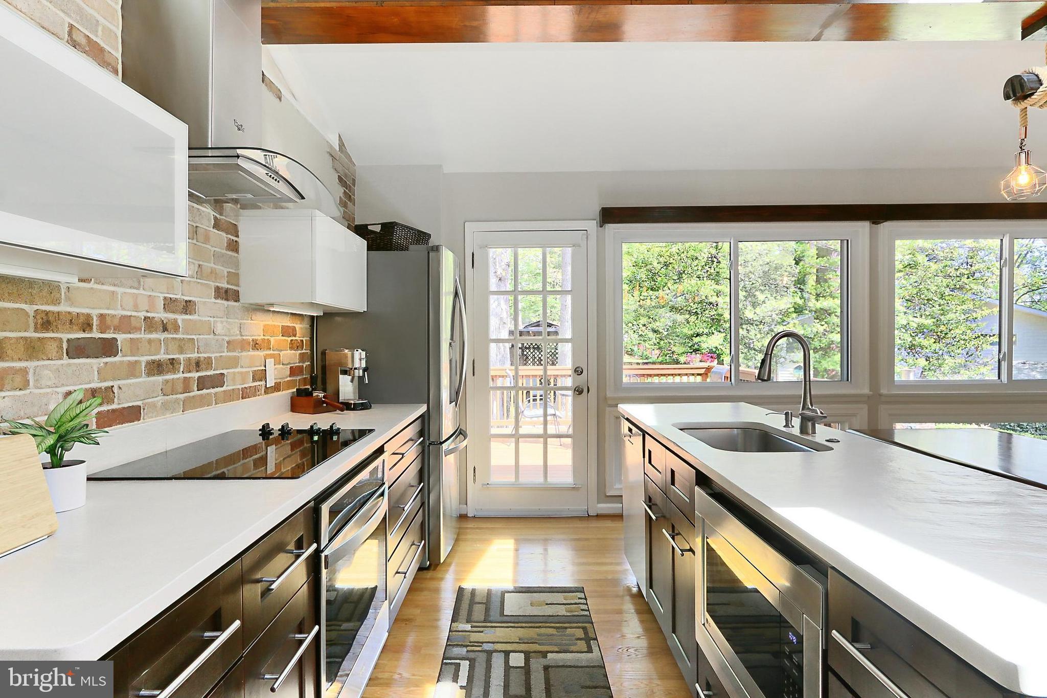 WESTVIEW HILLS - Residential