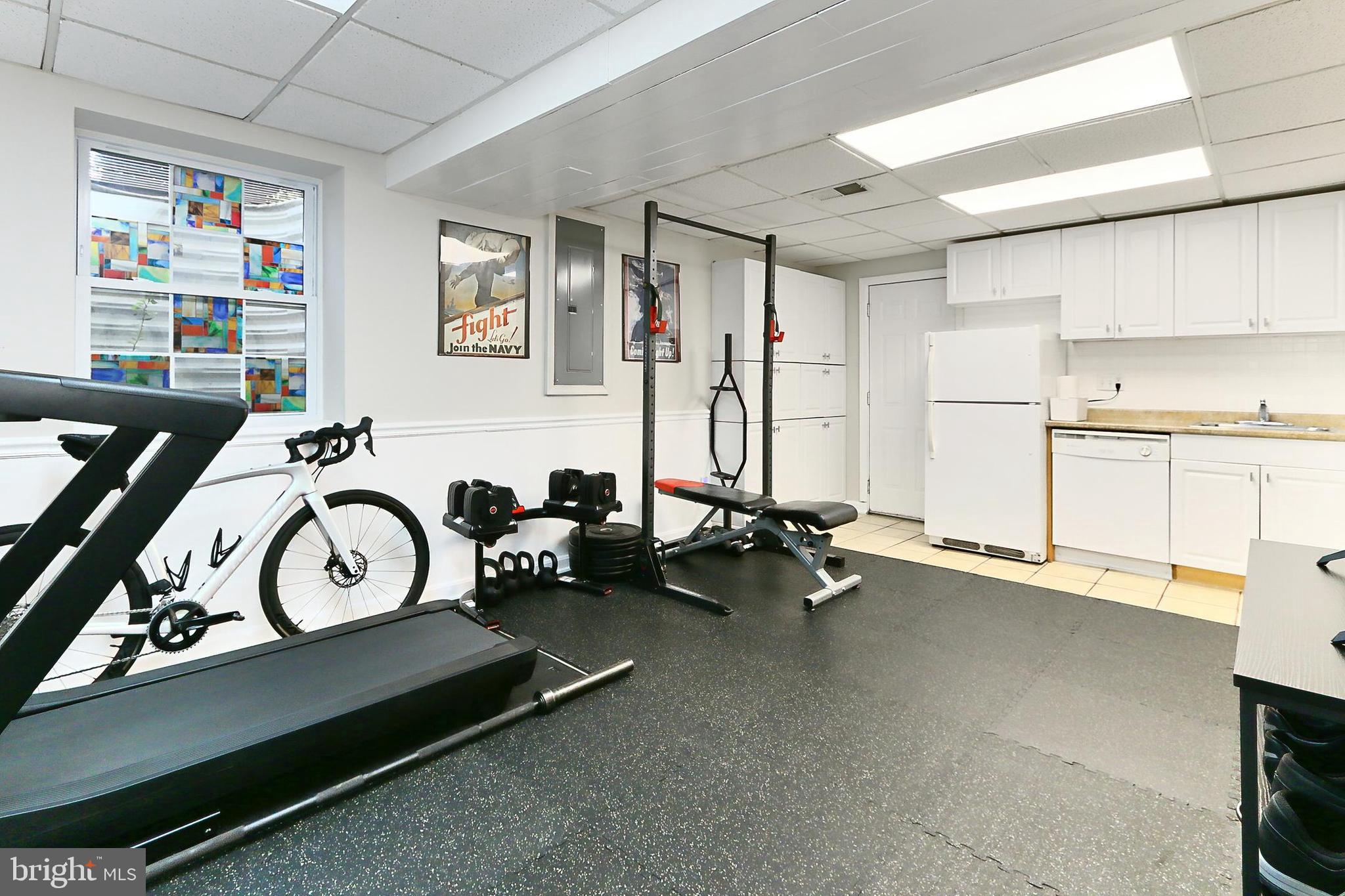 WESTVIEW HILLS - Residential