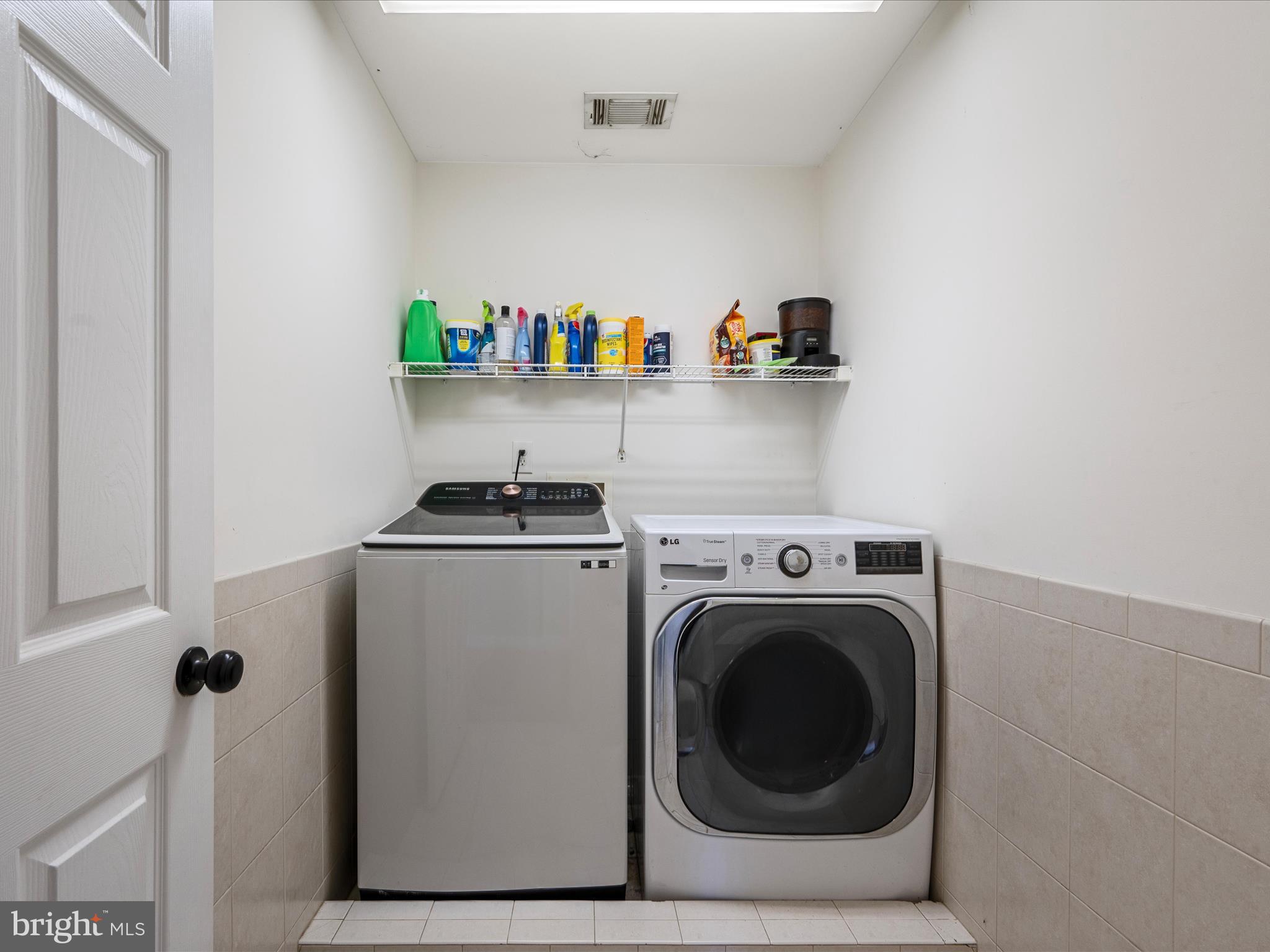 LOCUST HILL - Residential