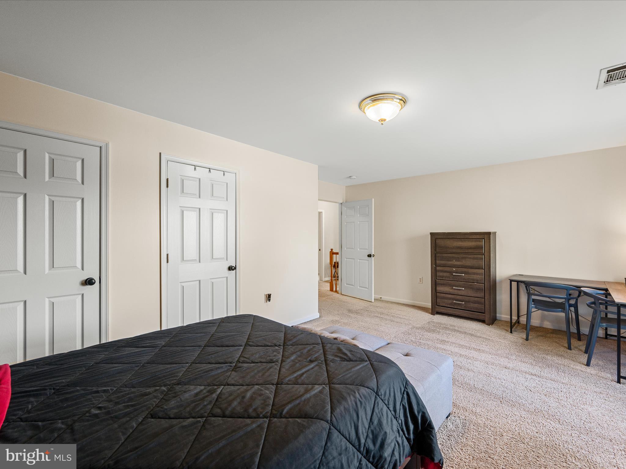 LOCUST HILL - Residential