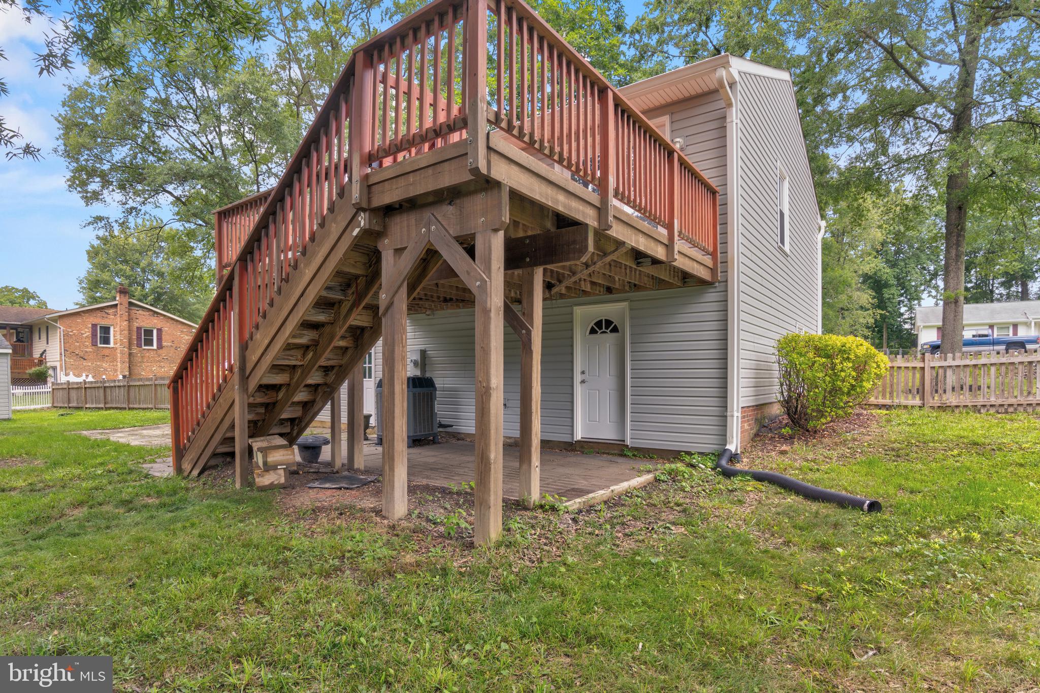 STONEWALL ESTATES - Residential Lease