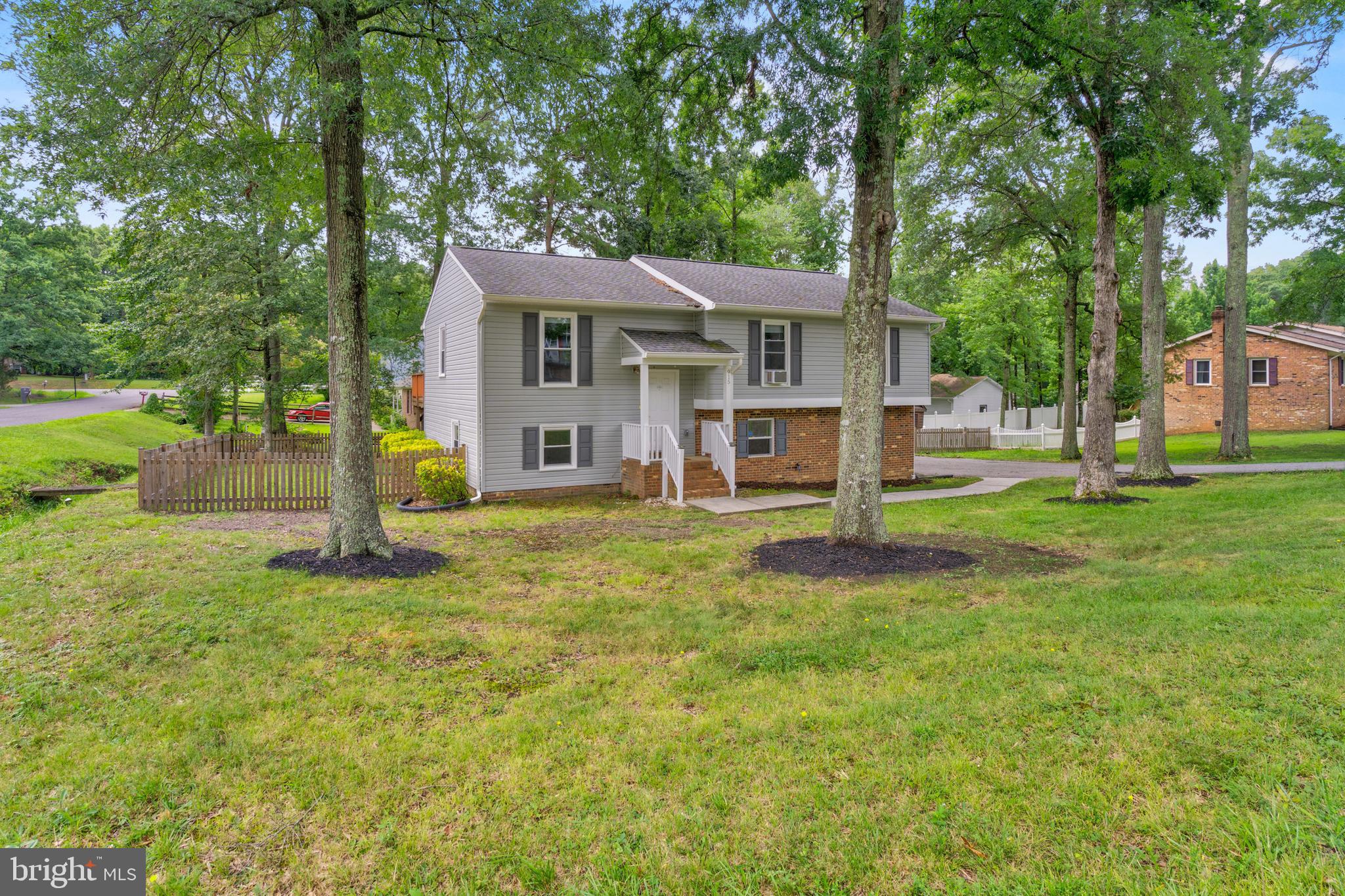 STONEWALL ESTATES - Residential Lease