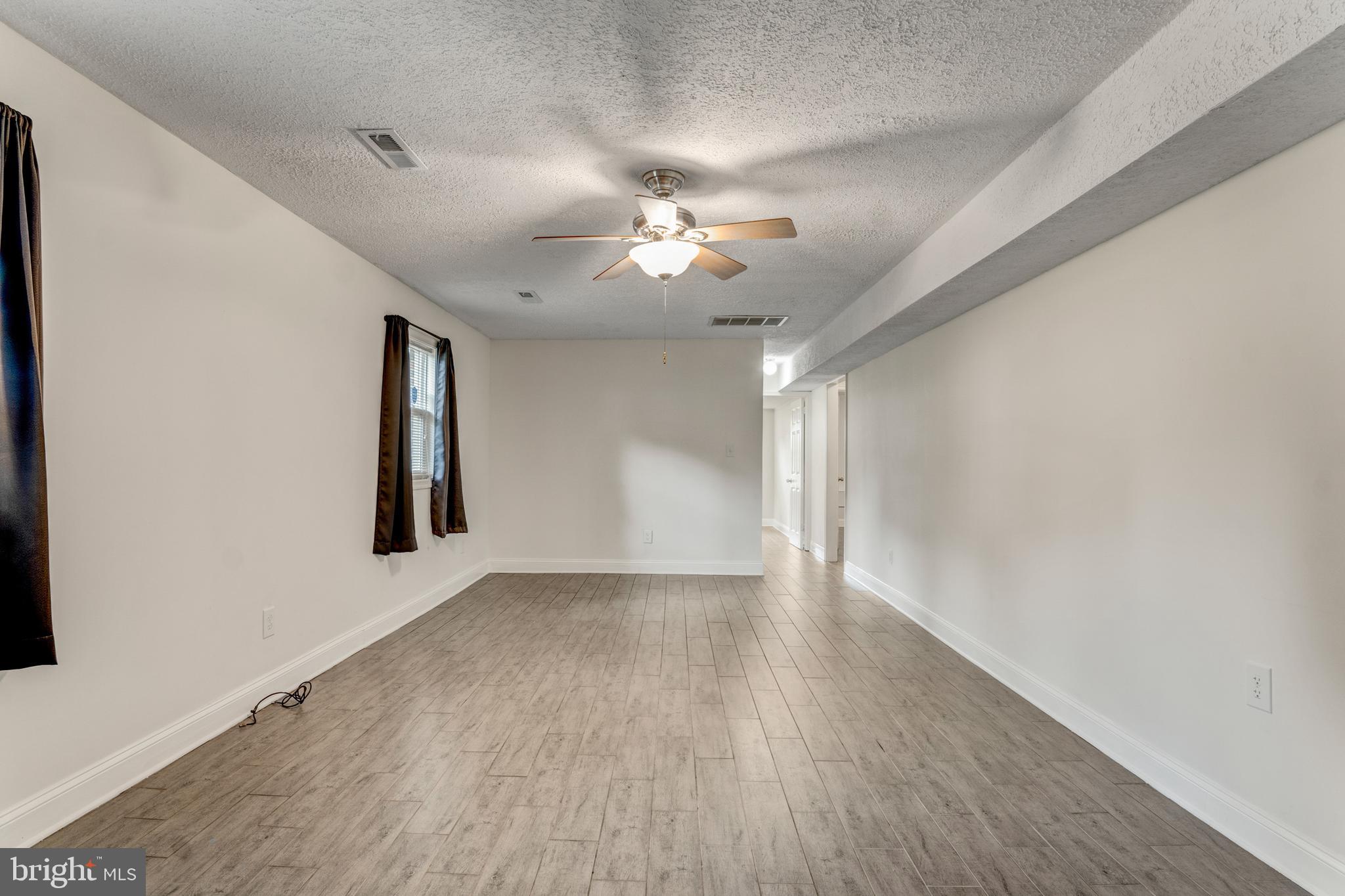 STONEWALL ESTATES - Residential Lease