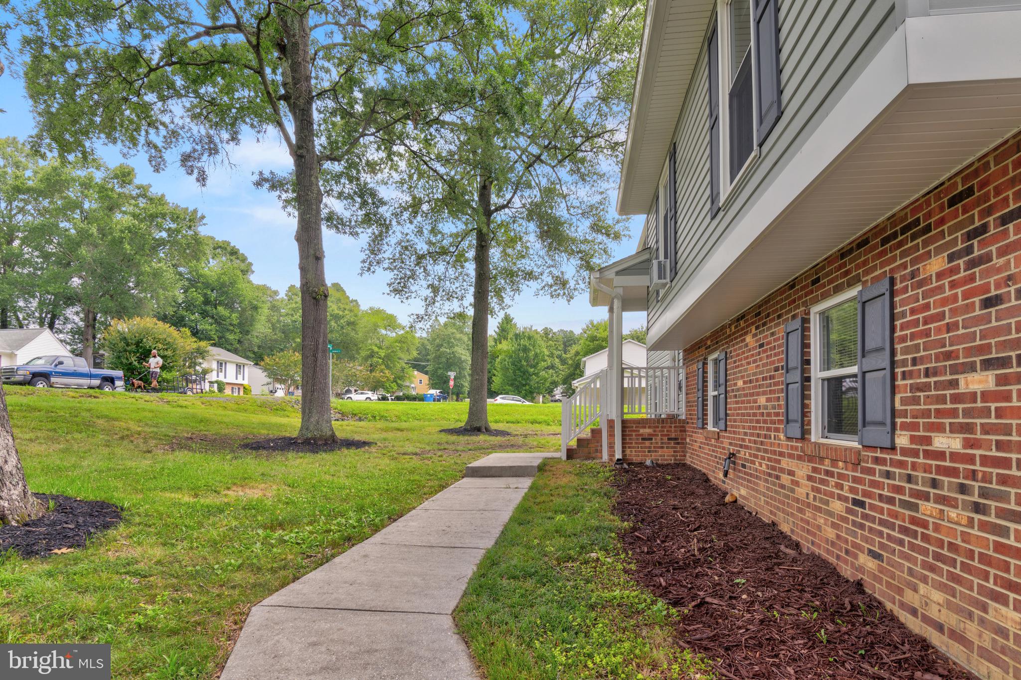 STONEWALL ESTATES - Residential Lease