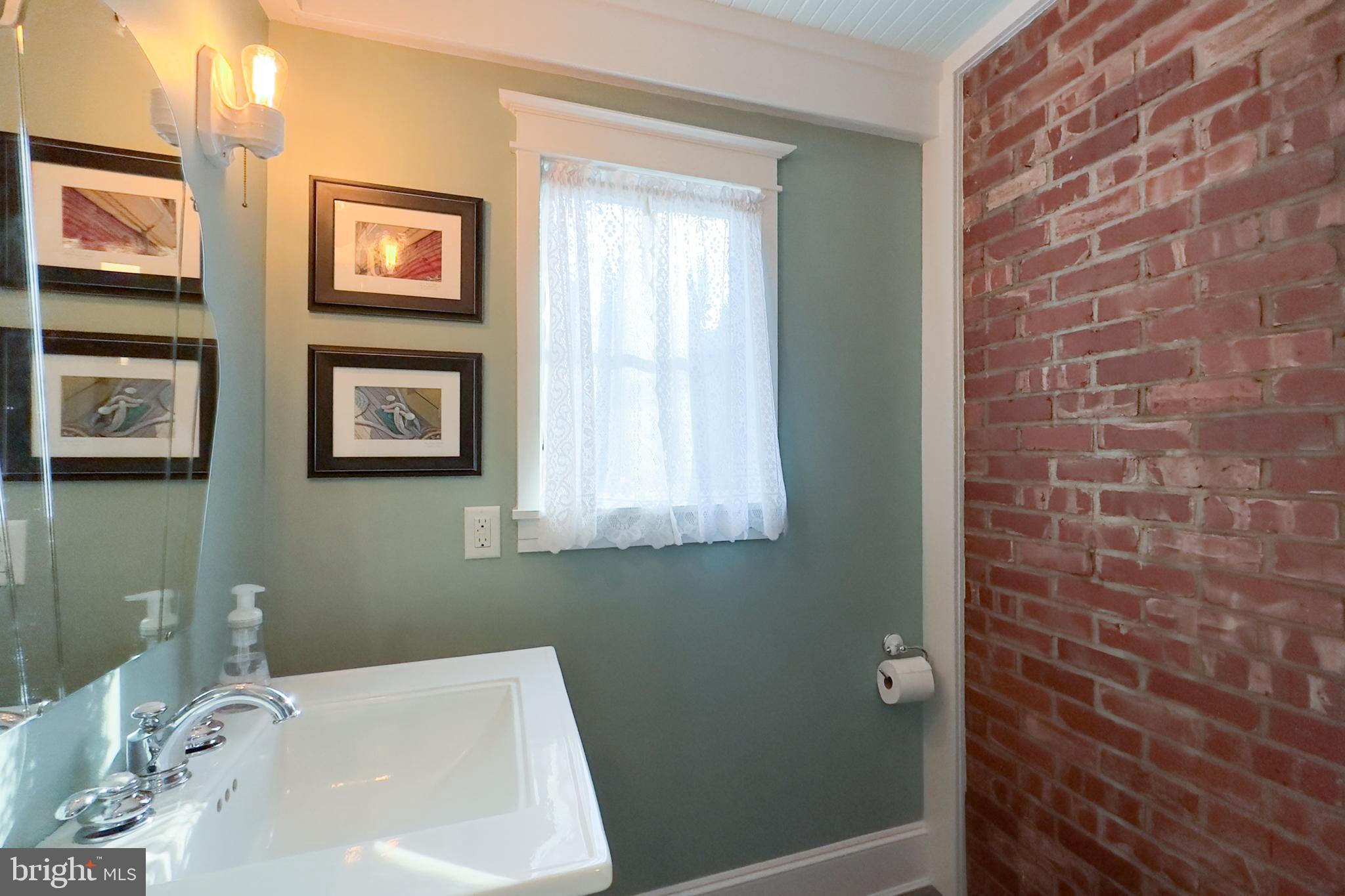 MURRAY HILL - Residential