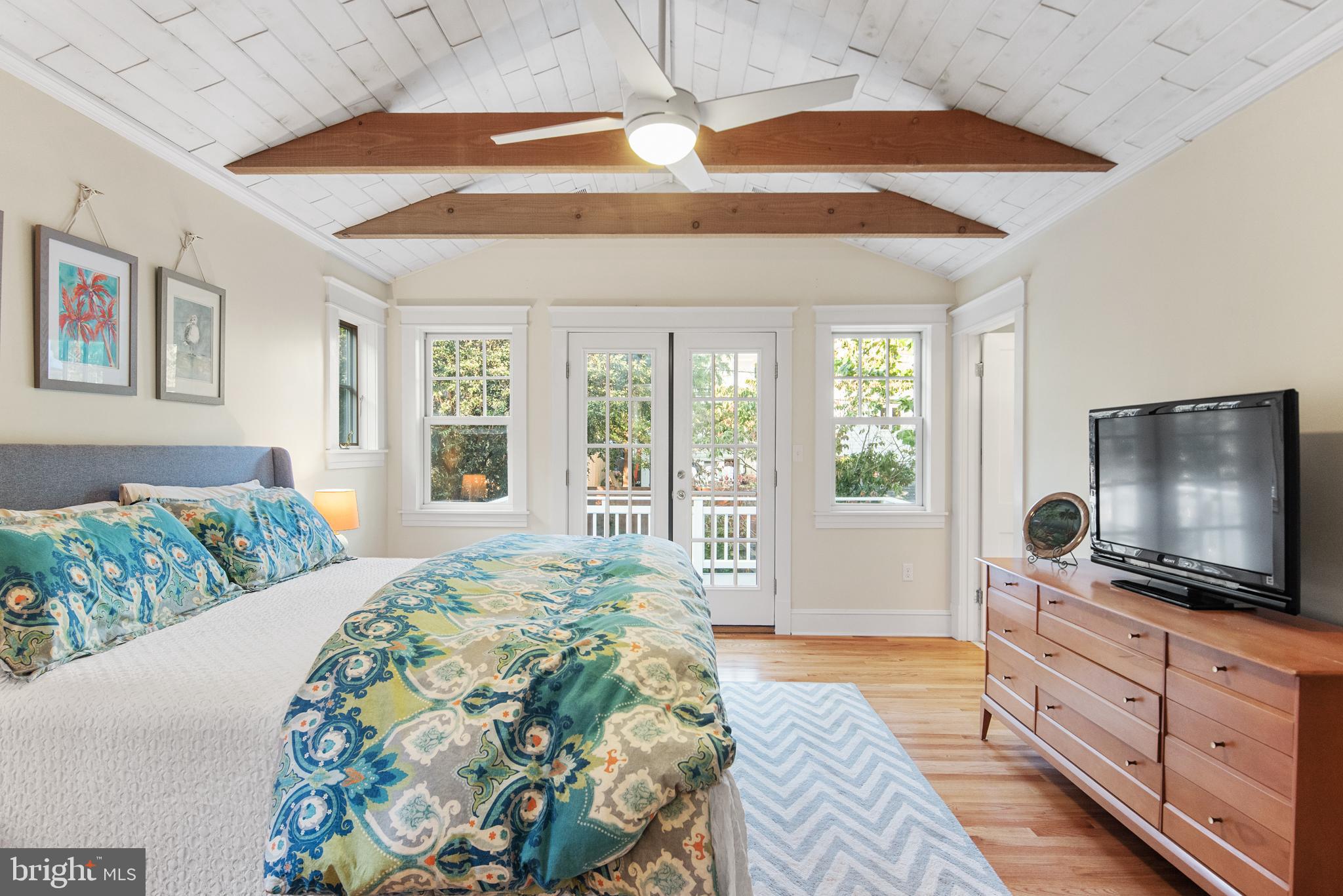 MURRAY HILL - Residential