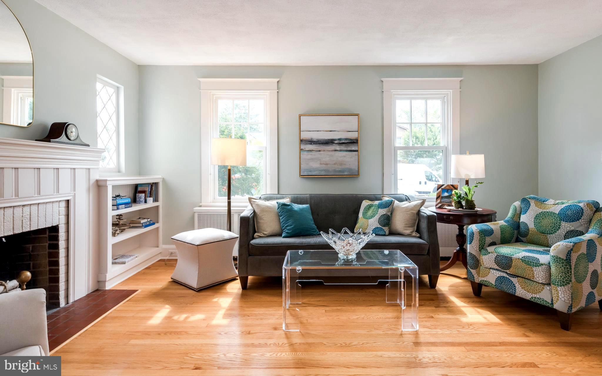 MURRAY HILL - Residential