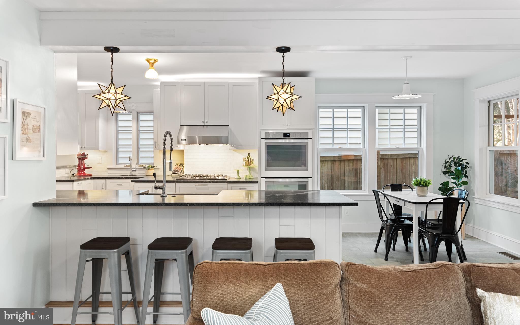 MURRAY HILL - Residential