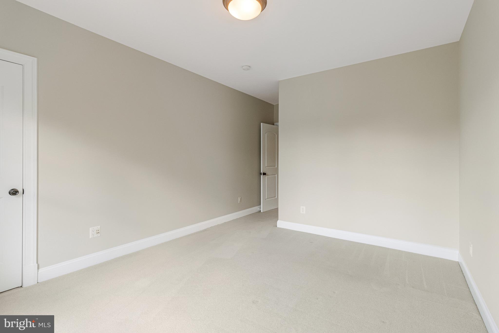 WRENNWOOD - Residential