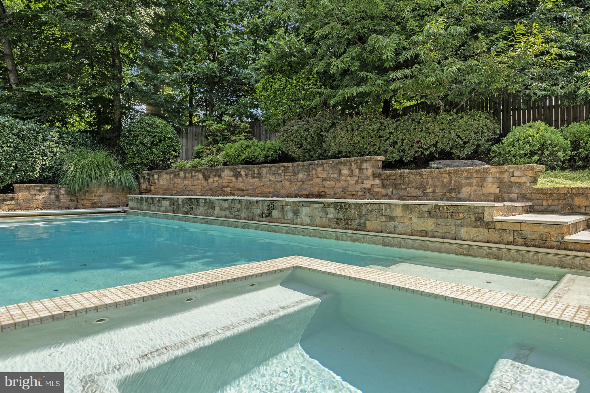 WRENNWOOD - Residential