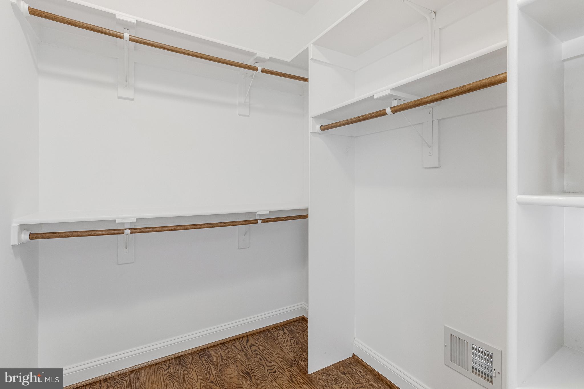 WRENNWOOD - Residential