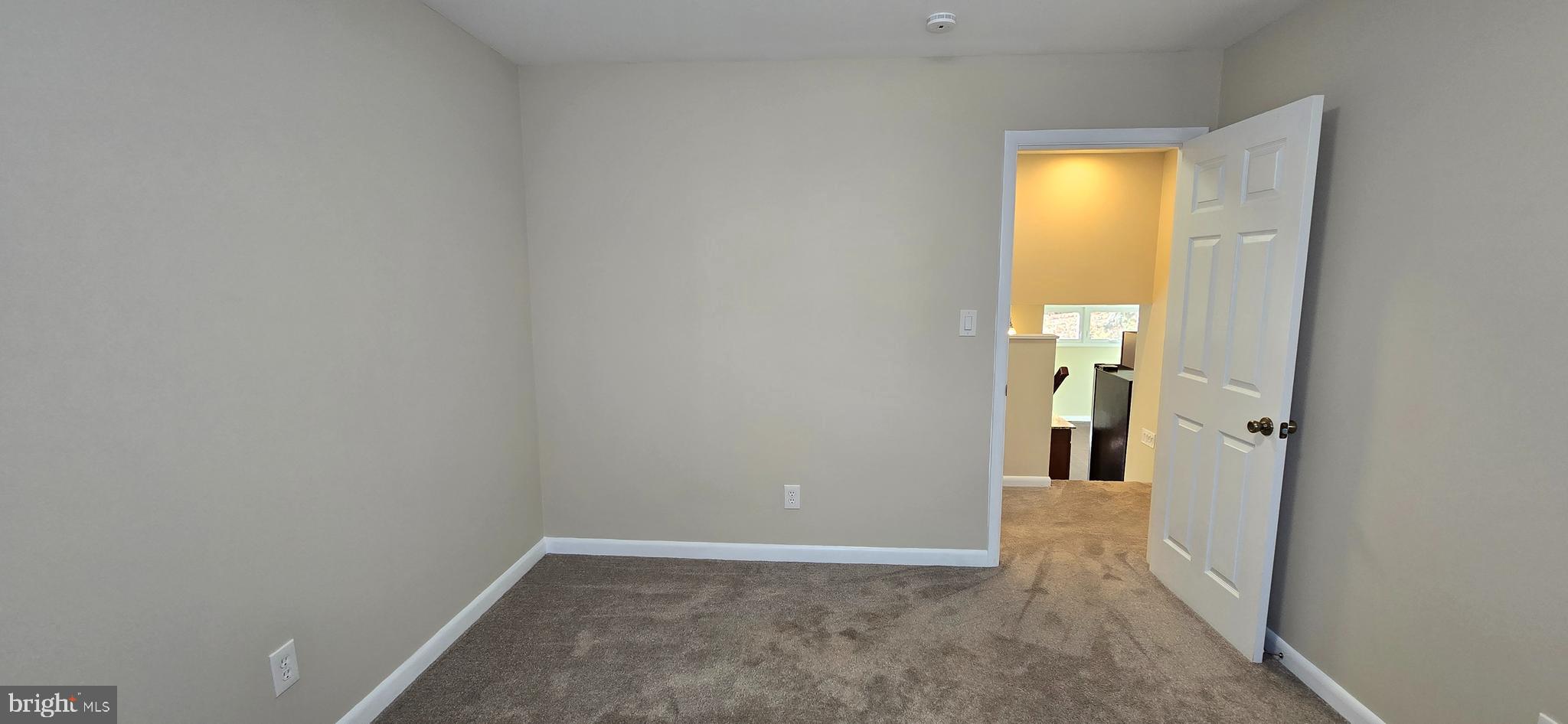 APPLE GROVE - Residential Lease