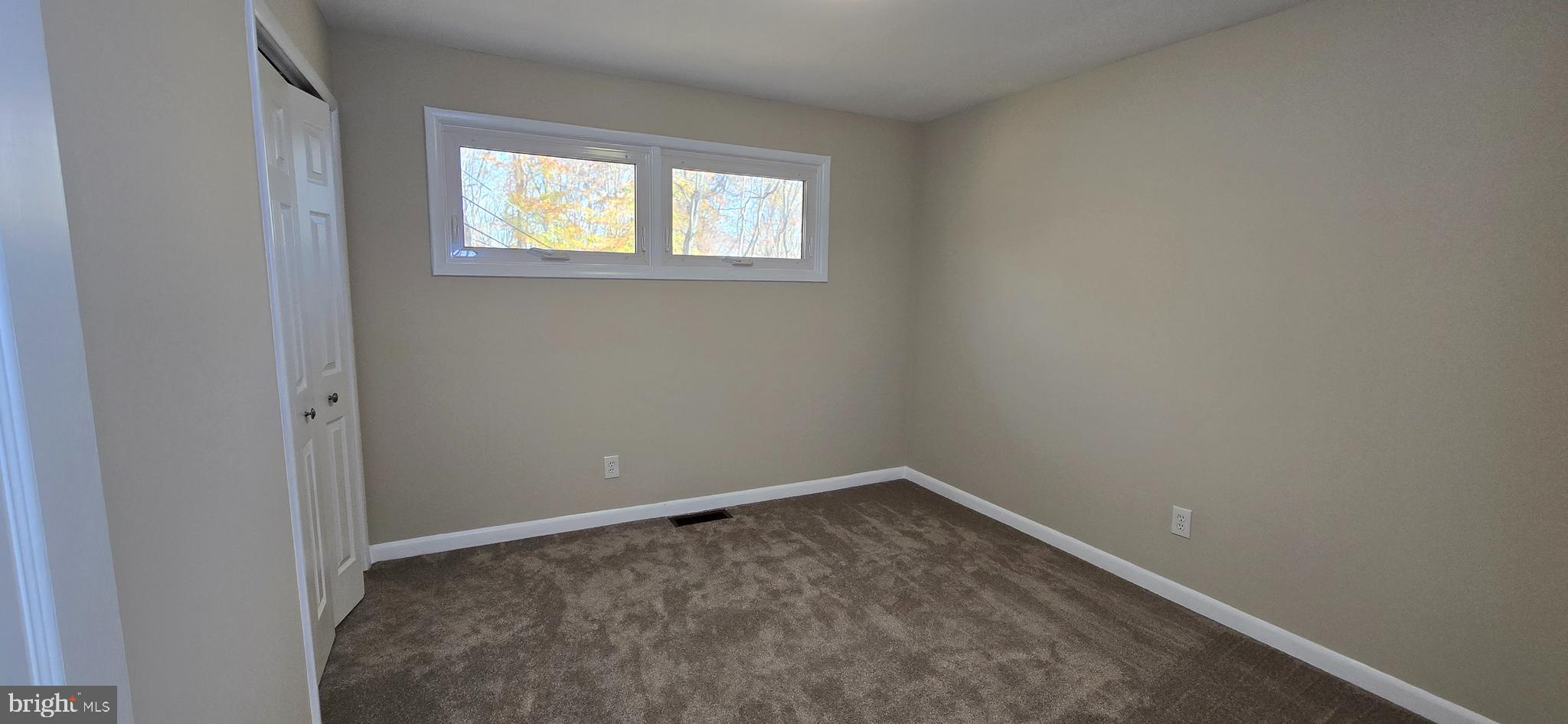 APPLE GROVE - Residential Lease