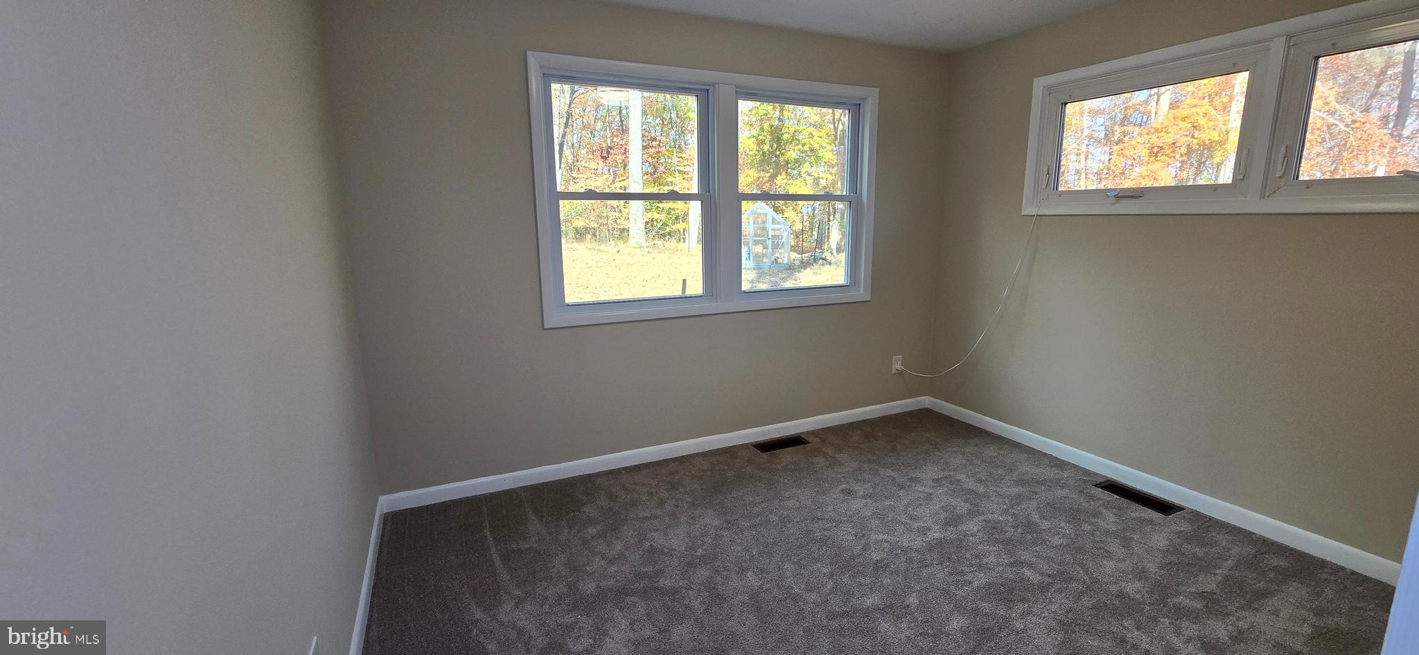 APPLE GROVE - Residential Lease