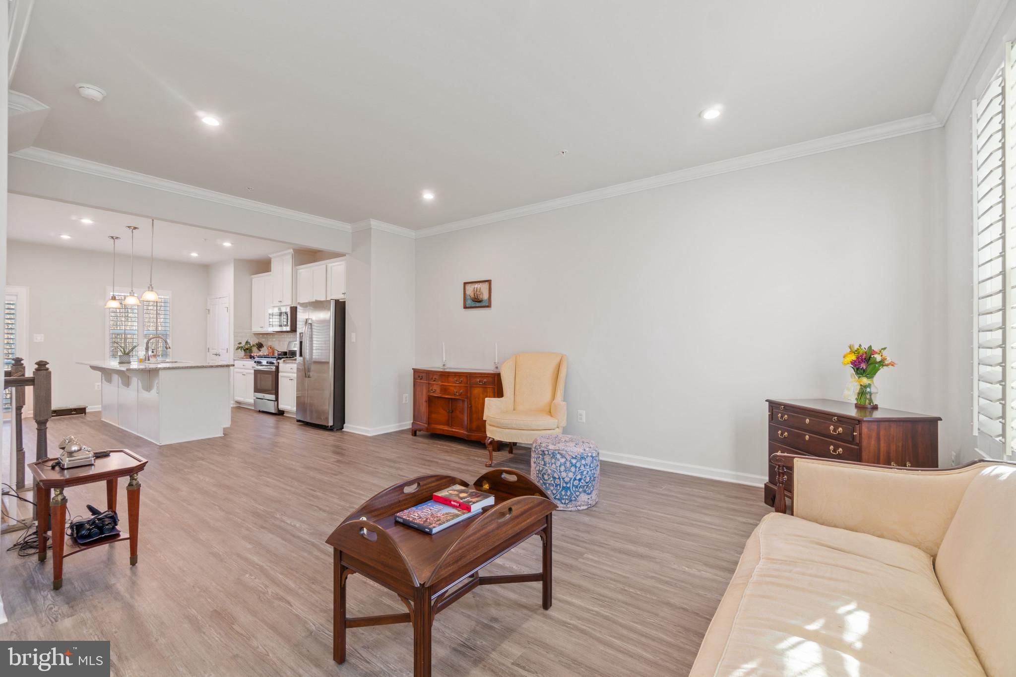 EDGEMERE/SPARROWS POINT - Residential