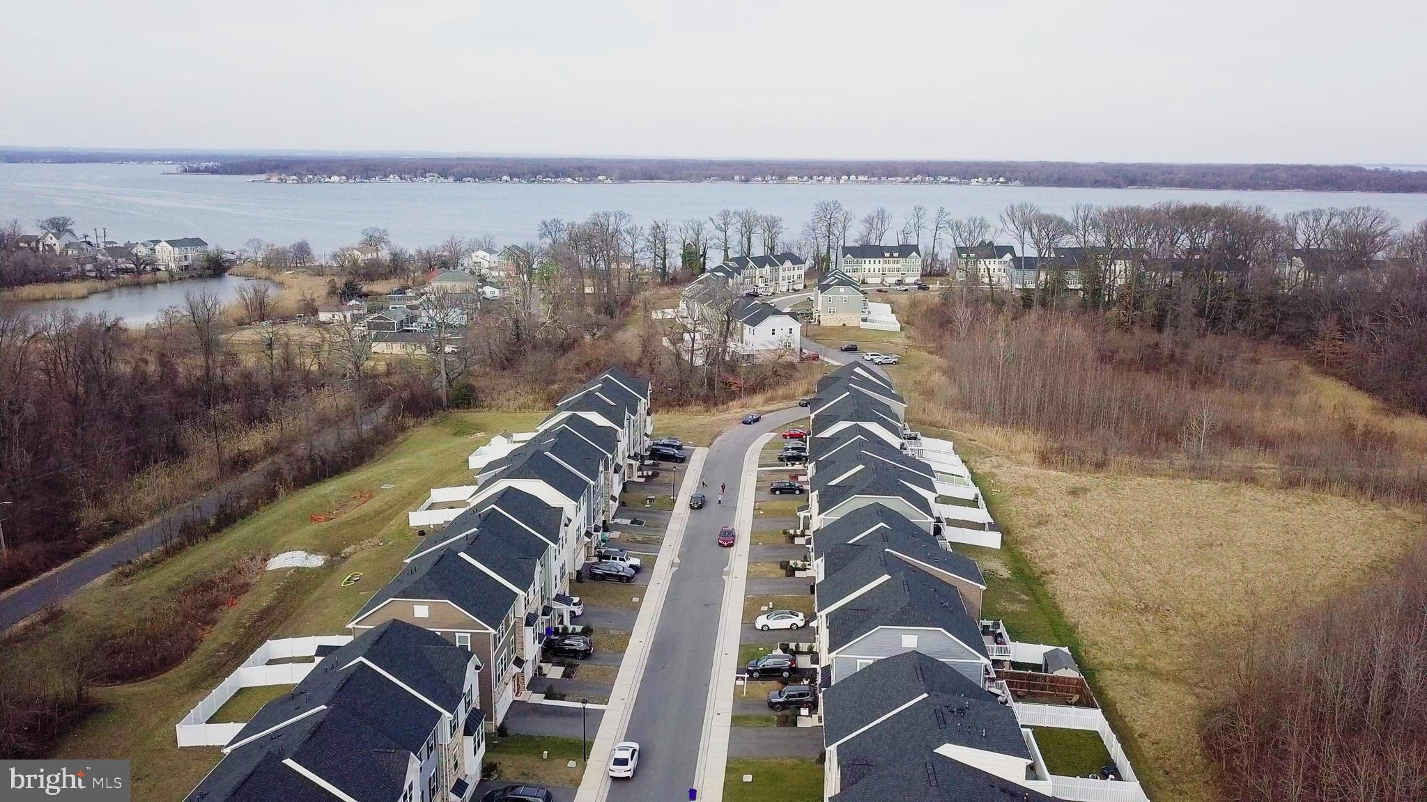 EDGEMERE/SPARROWS POINT - Residential