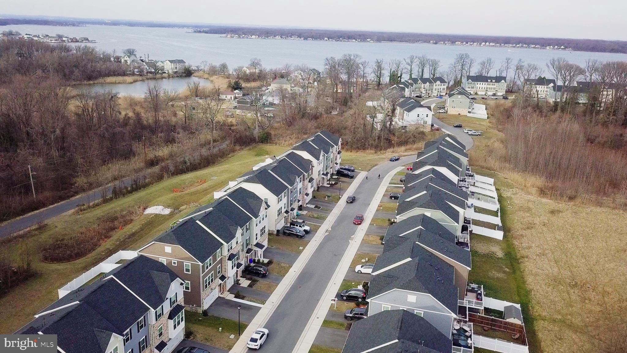 EDGEMERE/SPARROWS POINT - Residential