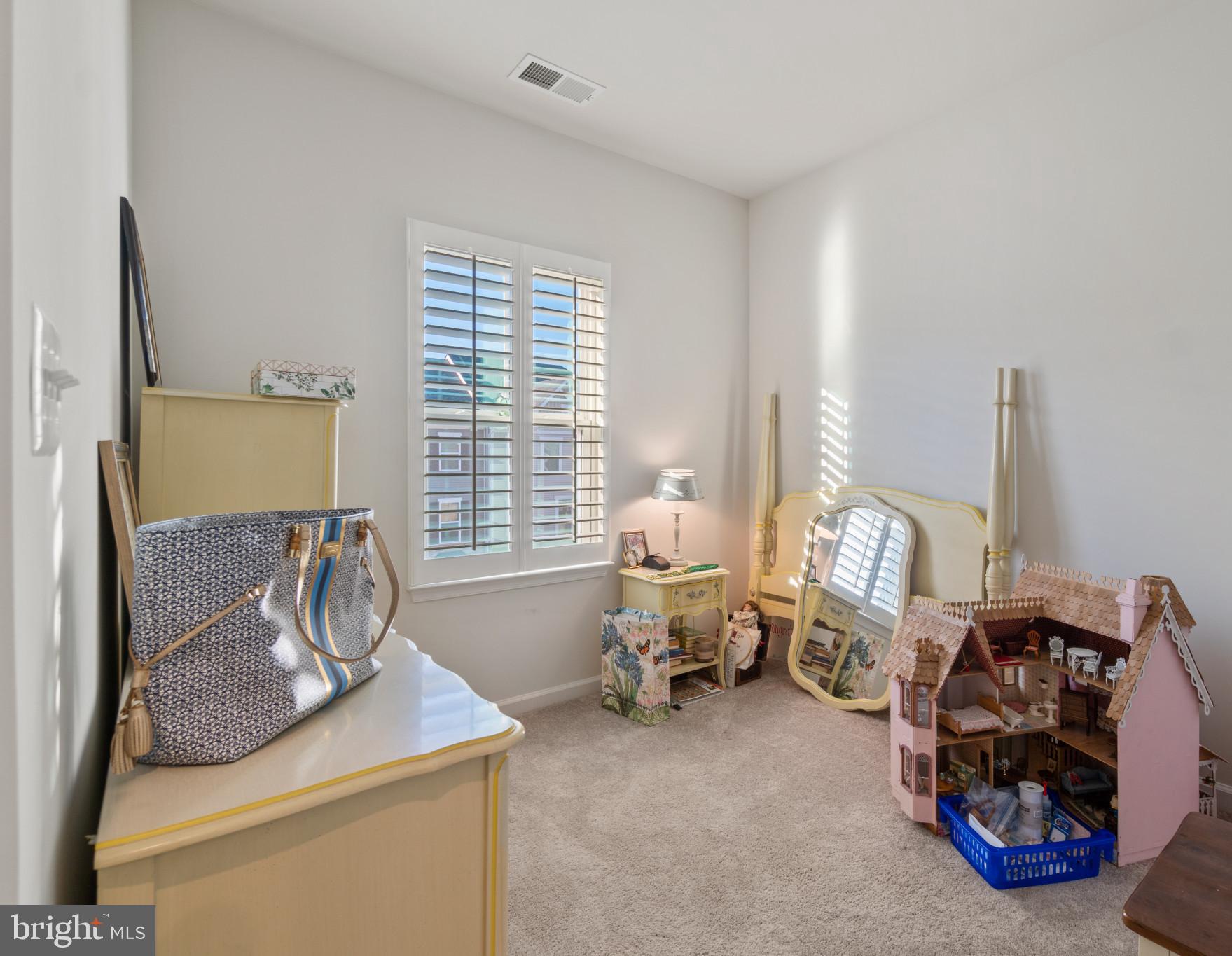 EDGEMERE/SPARROWS POINT - Residential