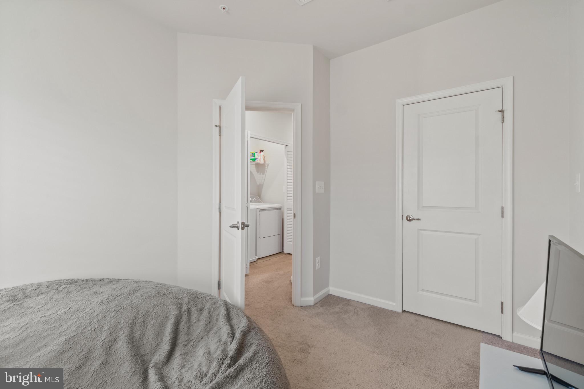 EDGEMERE/SPARROWS POINT - Residential