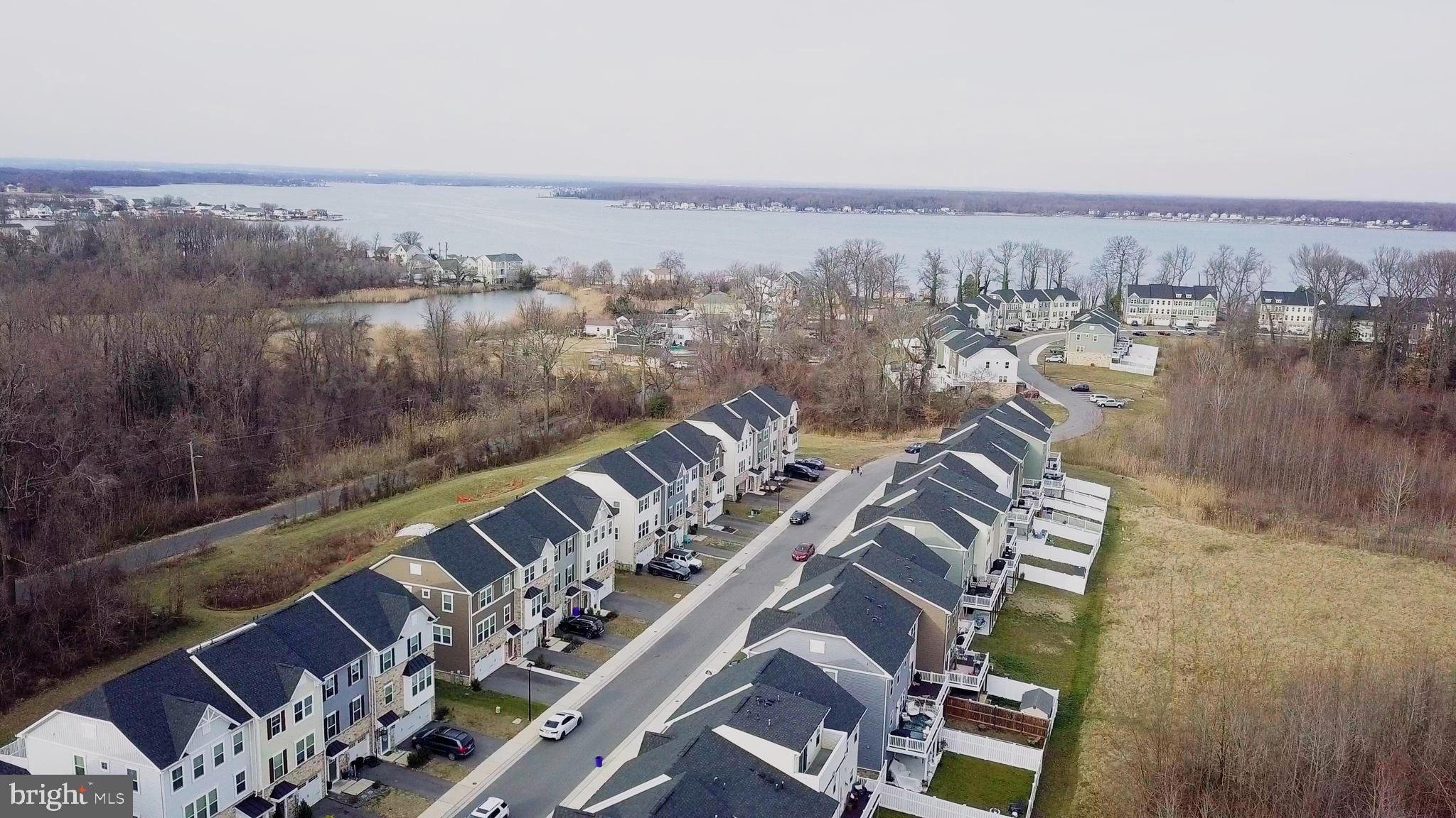 EDGEMERE/SPARROWS POINT - Residential