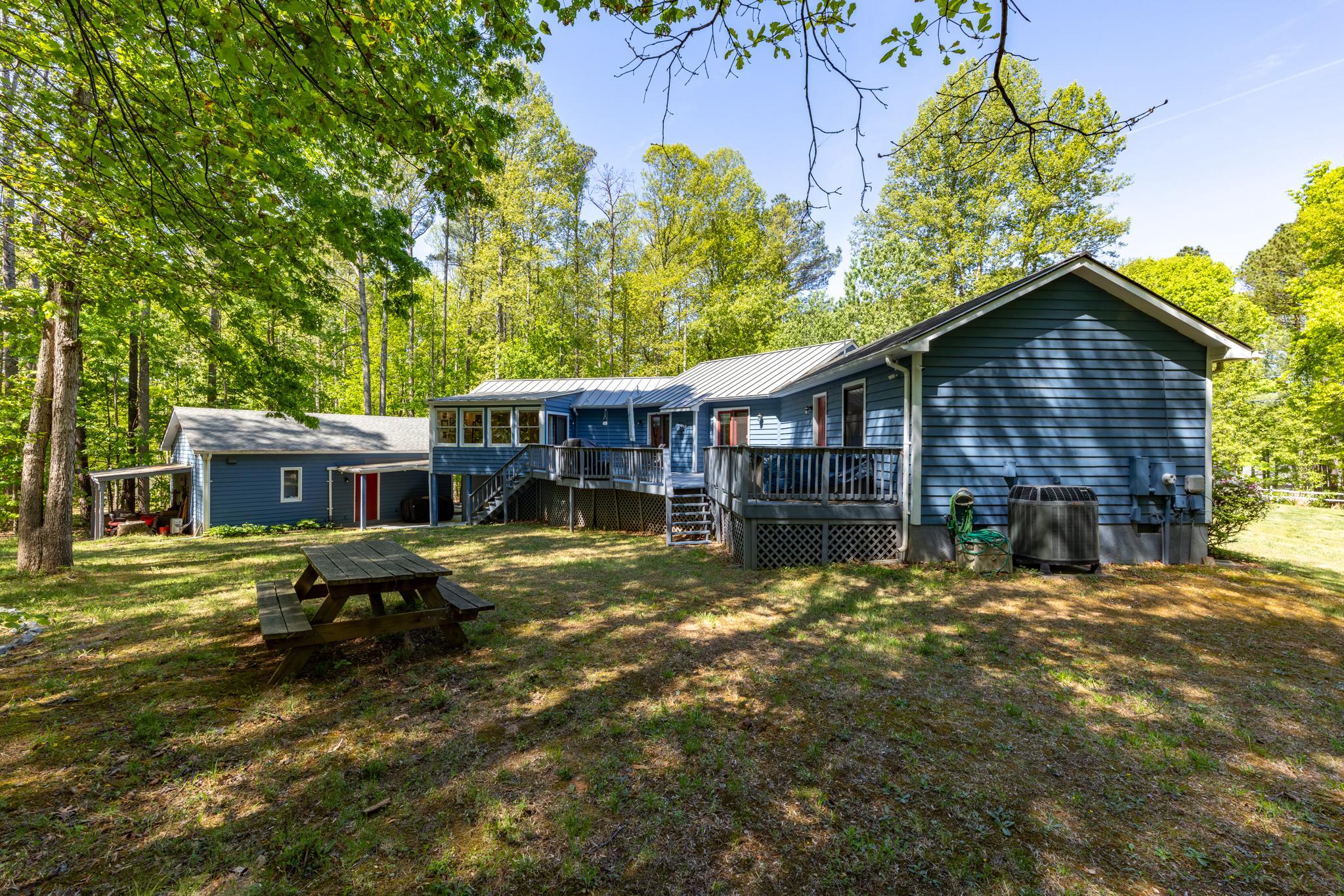 ROCKLAND CREEK ESTATES - Residential