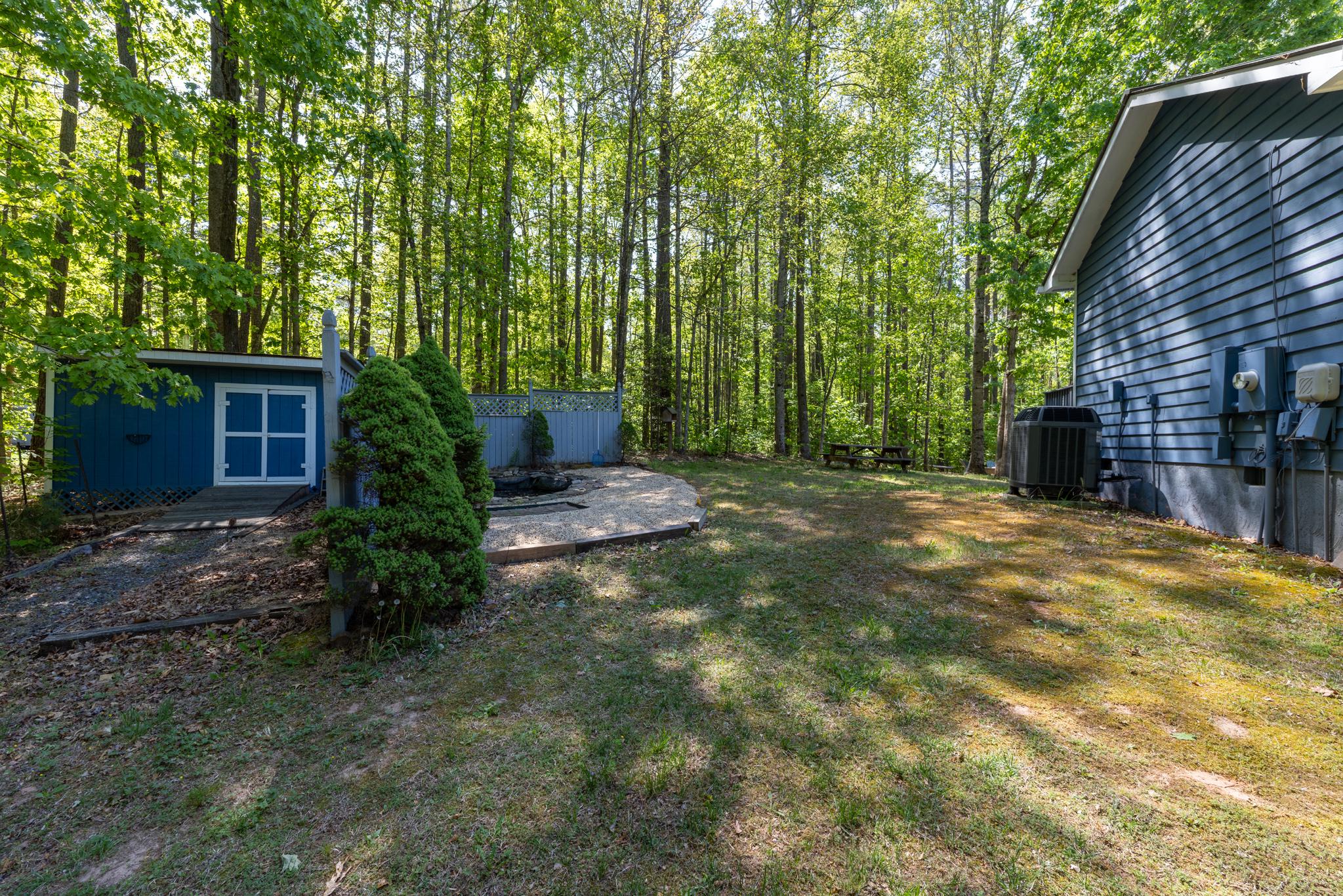 ROCKLAND CREEK ESTATES - Residential