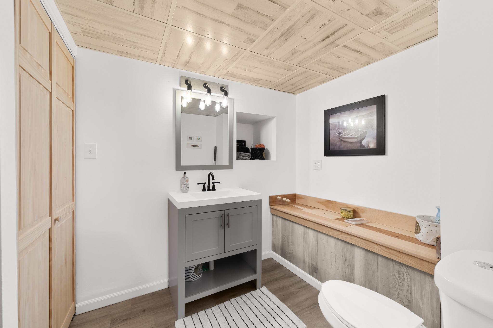 ROCKLAND CREEK ESTATES - Residential
