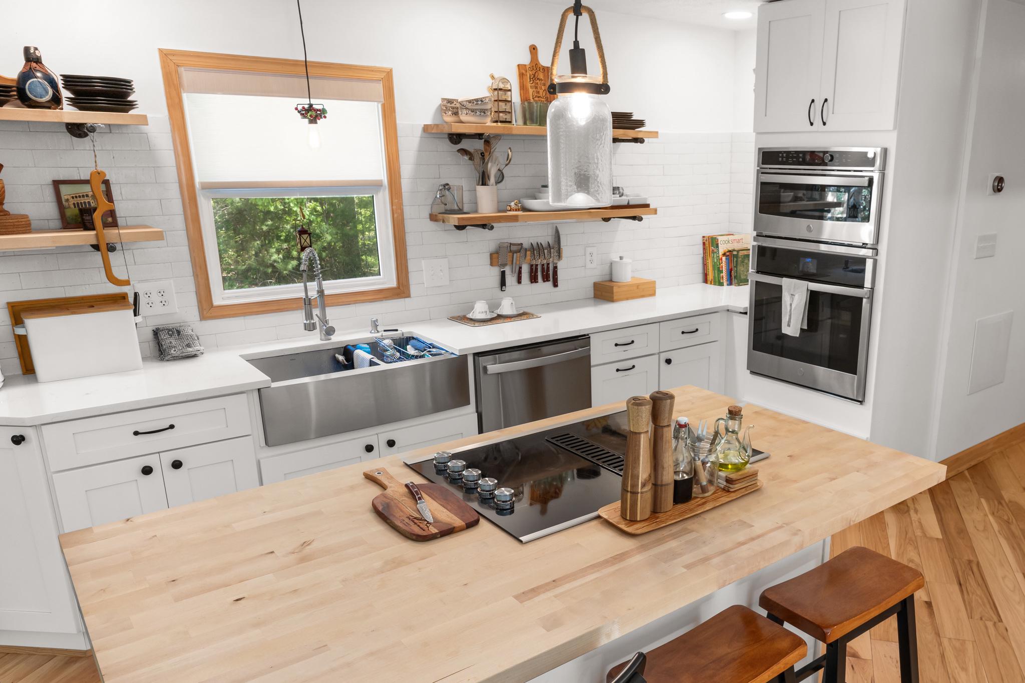 ROCKLAND CREEK ESTATES - Residential